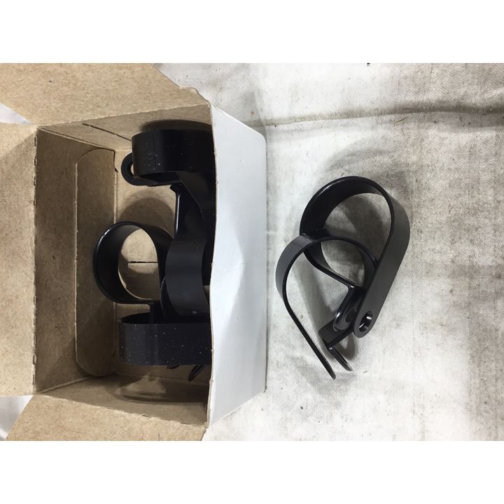 1" Black Plastic Cable Clamps Qty:8