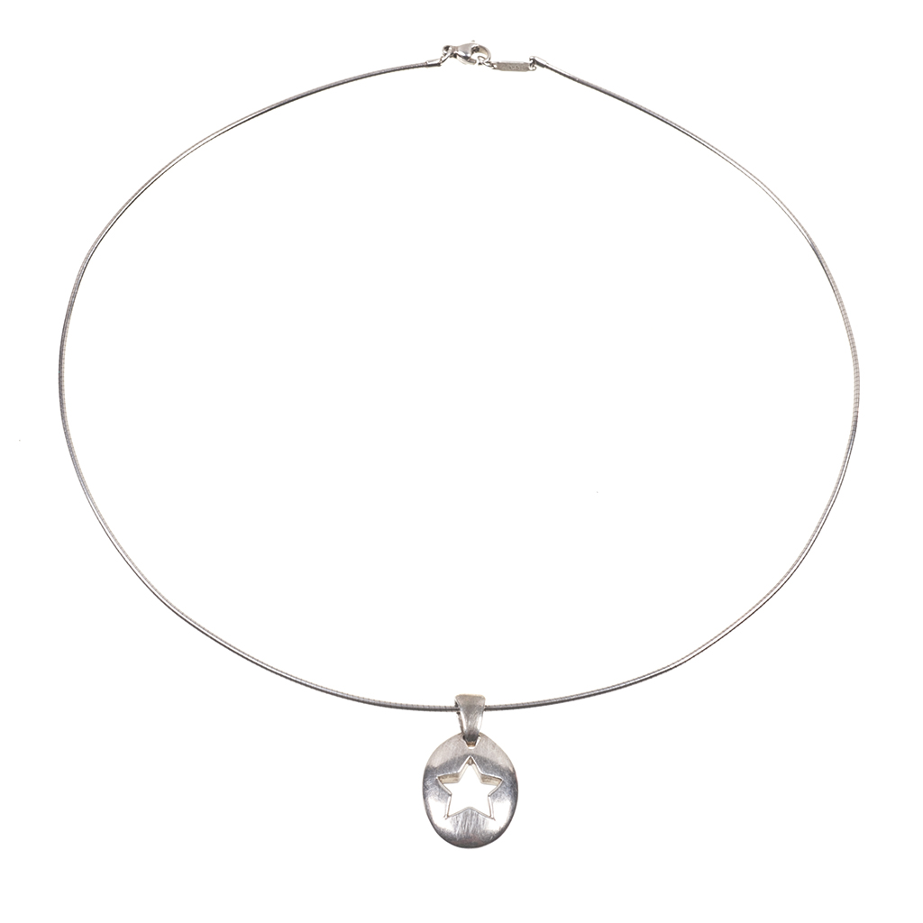 Gargantilla con dije. Elaborados en plata .925. De la firma Tiffany \u0026 –  Lofty Marketplace
