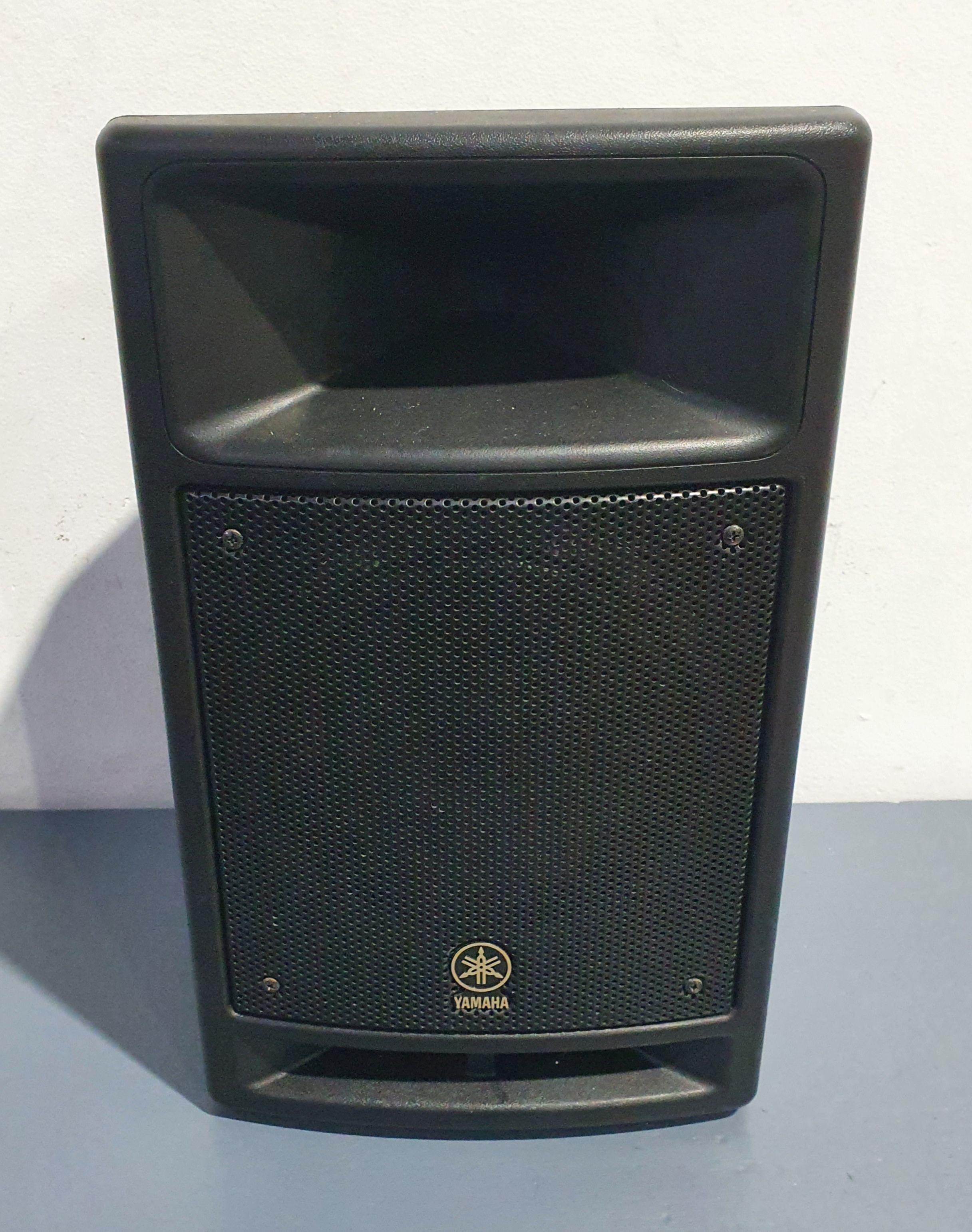 A Yamaha Speaker Amplifier
