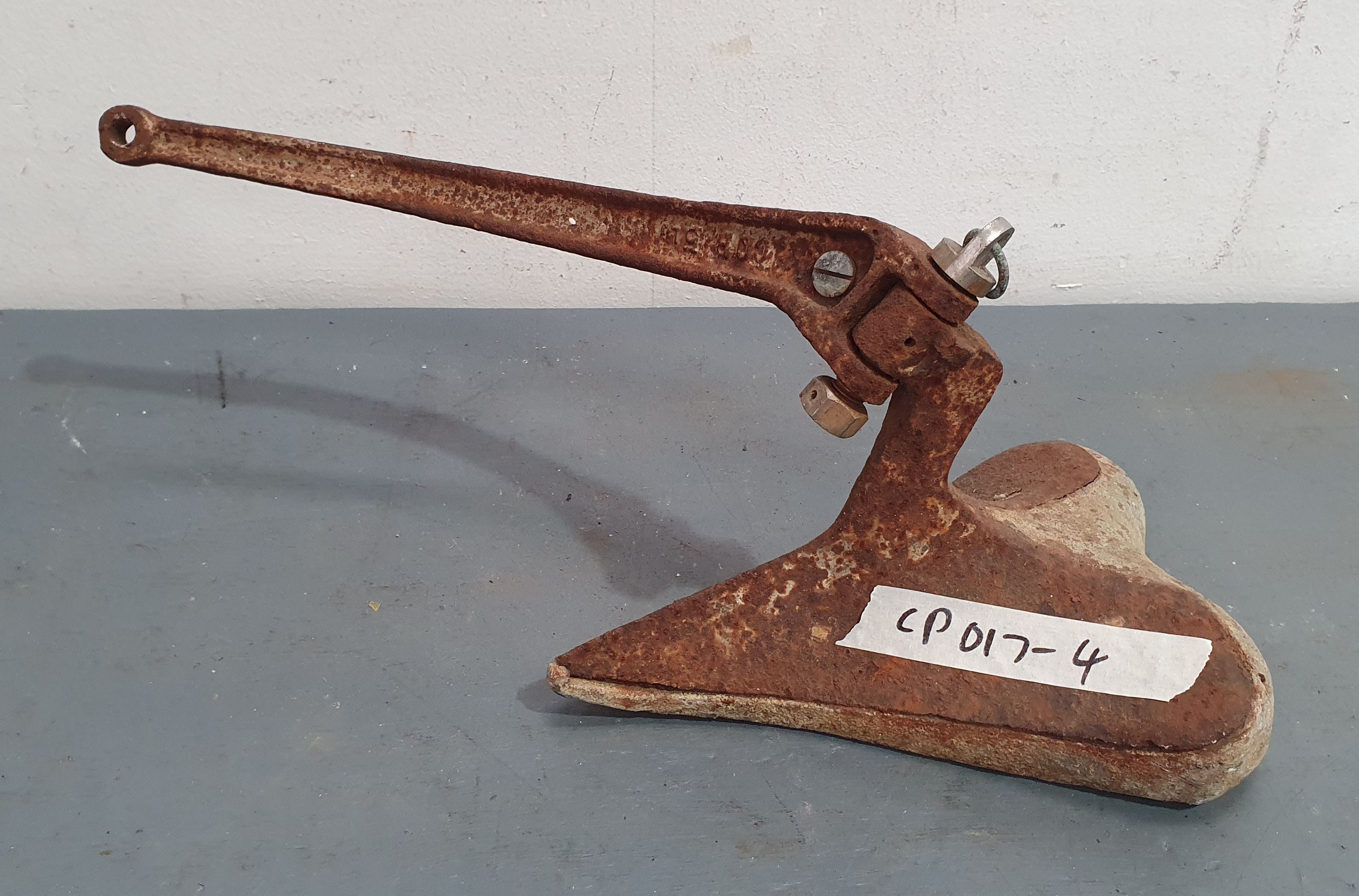 1251 · AN ANCHOR