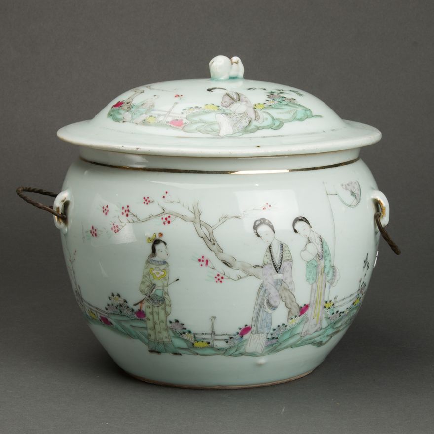 Chinese famille rose jar