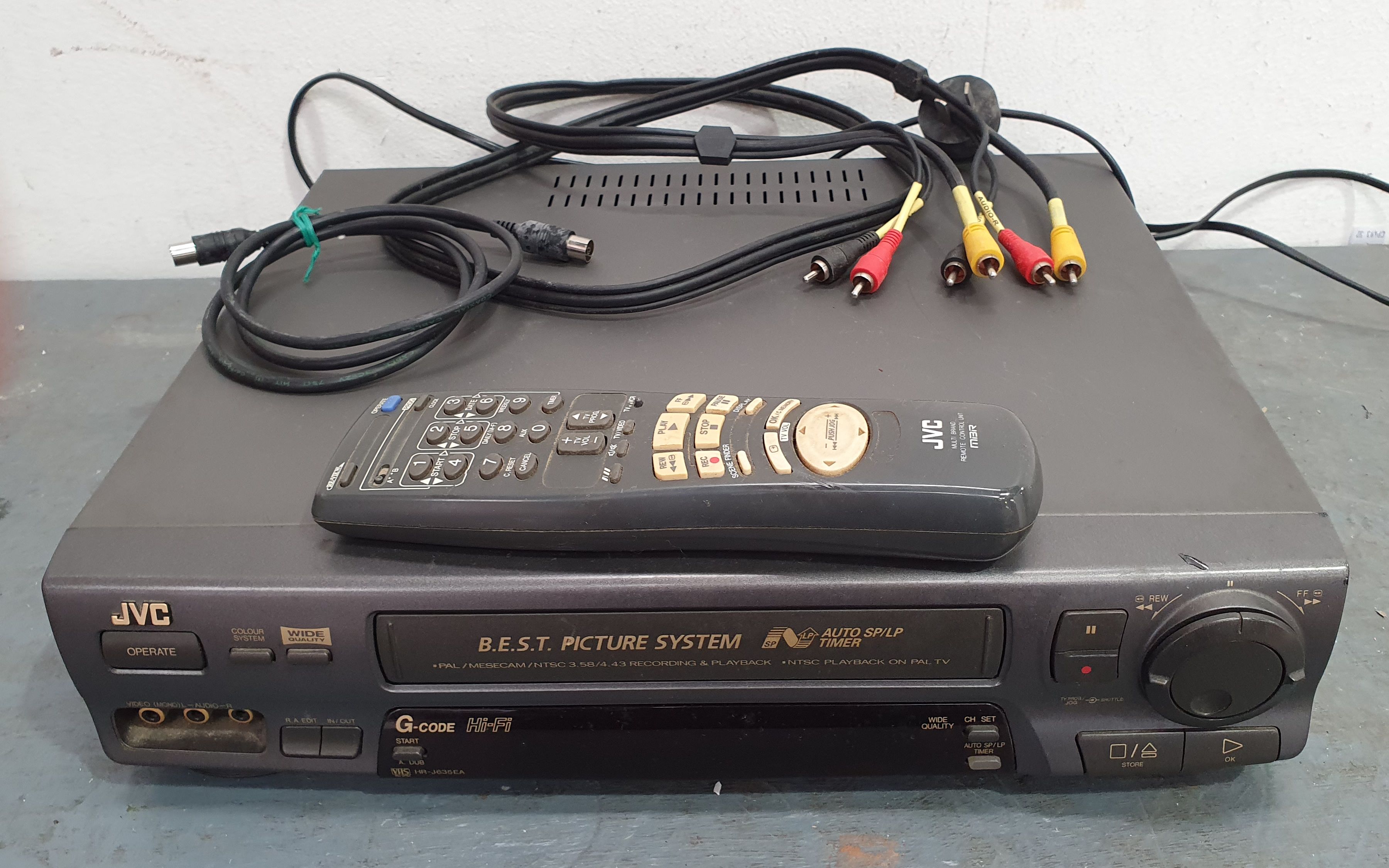 A Jvc Disc Dvd Player