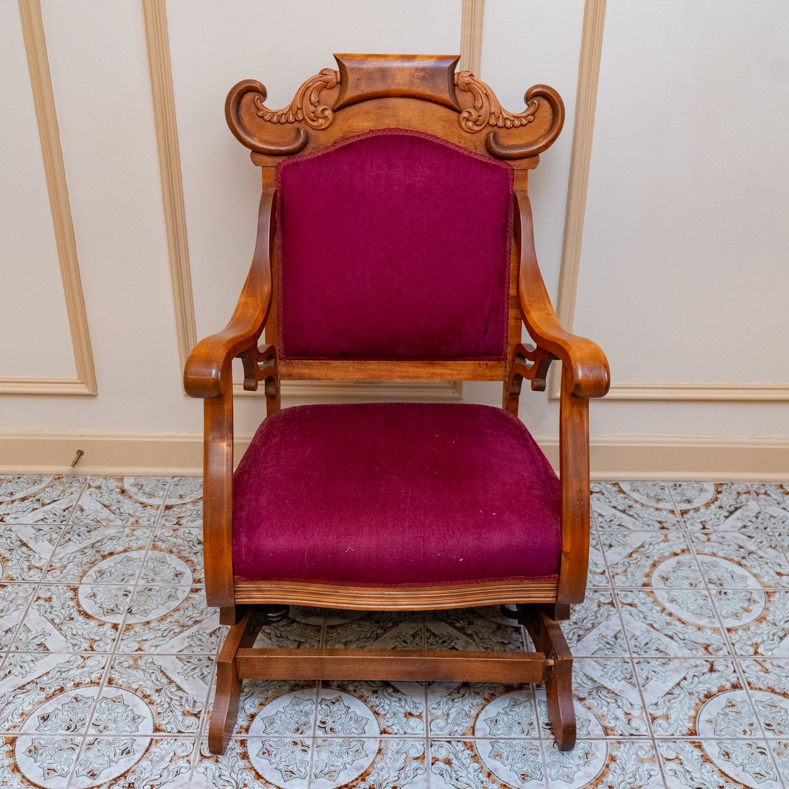 Platform Rocker Str6 Antique Platform Rocker | Harritt Group, Inc