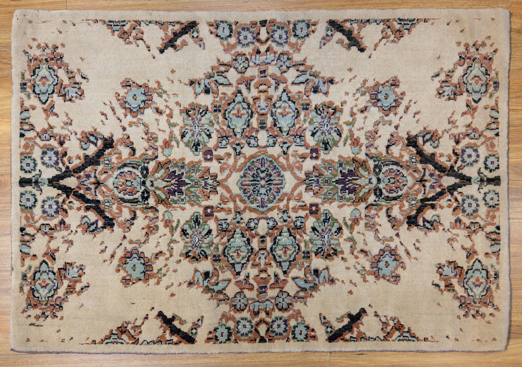 89 · Indian Silk & Wool