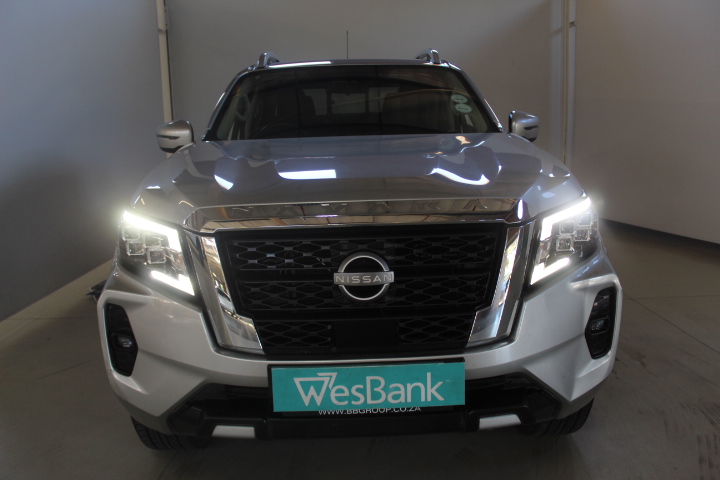 2025 NISSAN NAVARA 2.5D LE 4X2 AT D/C P/U