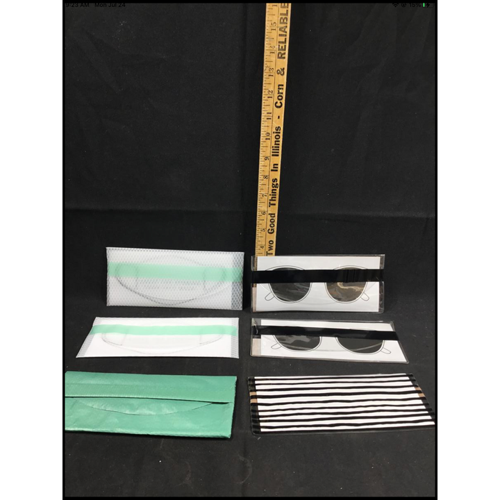 Buying (3pks) 6 Assorted Pouches