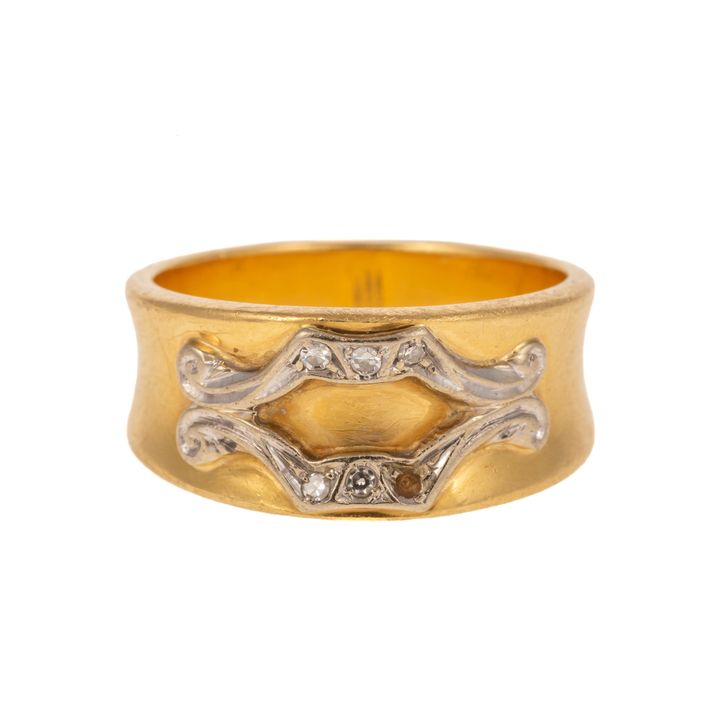 A Wide Concave Diamond Band in 18K