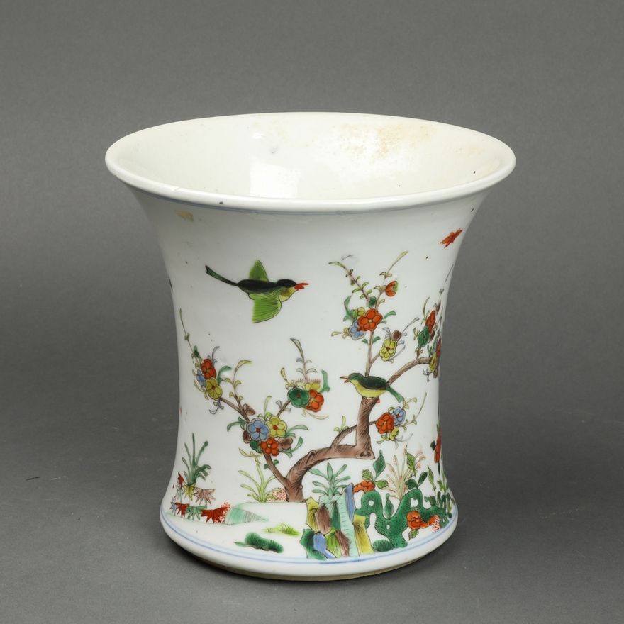 Chinese famille verte vase