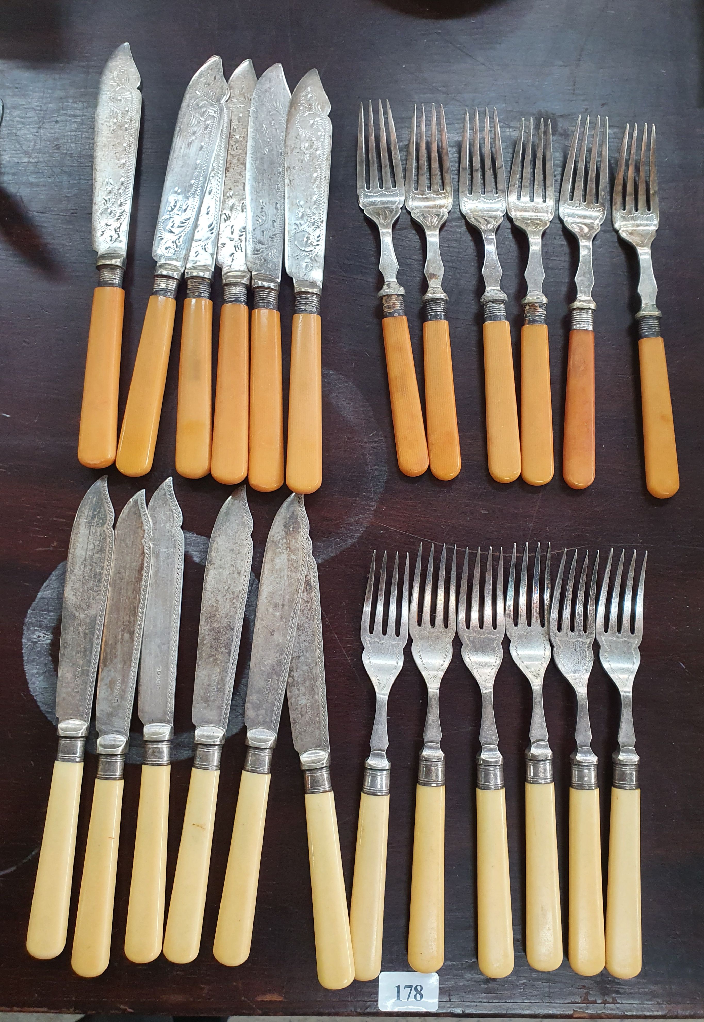 178 · TWO FISH EATER SETS