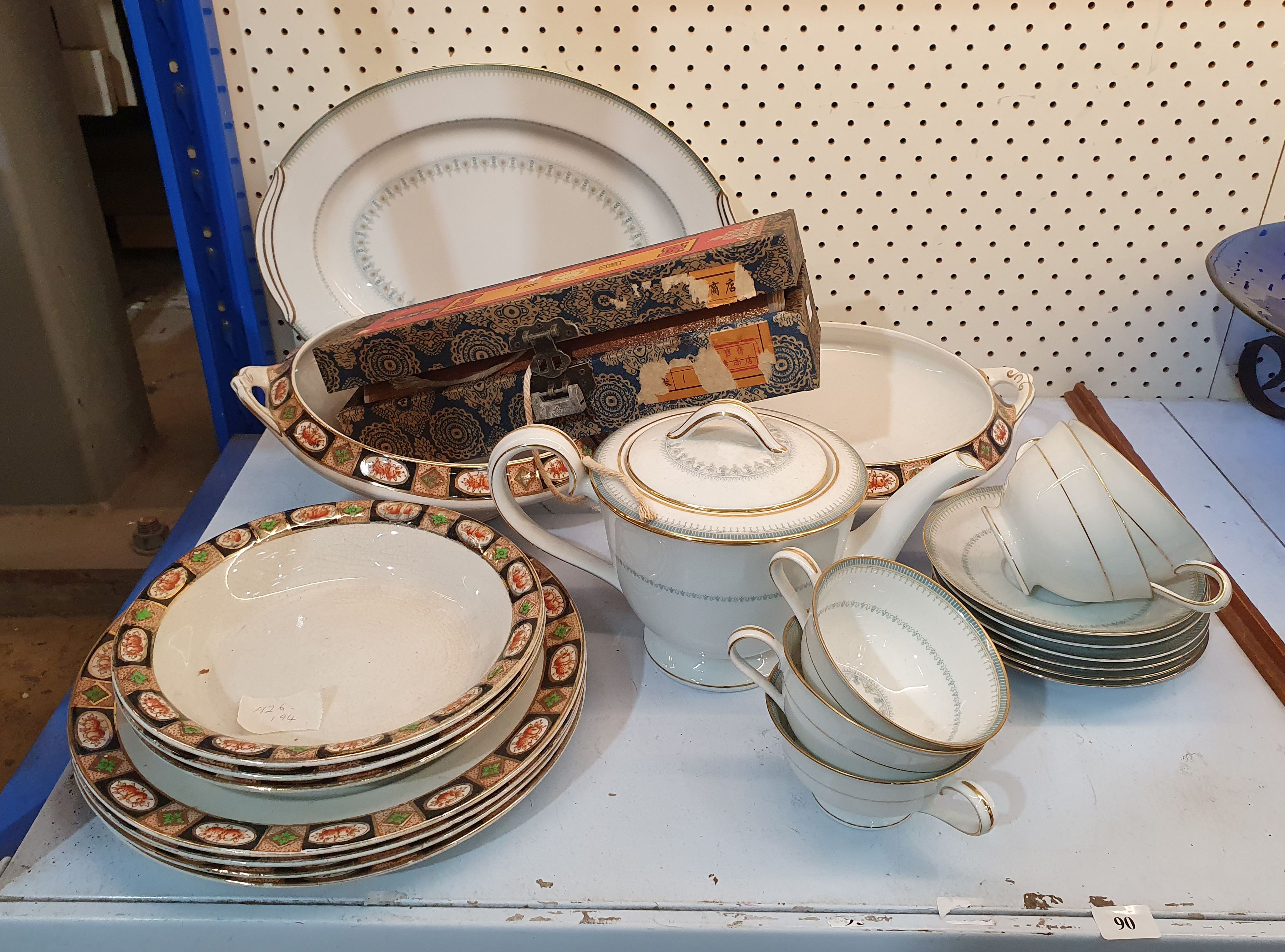 90 · A GROUP OF ENGLISH AND JAPANESE CROCKERY AND A SCROLL