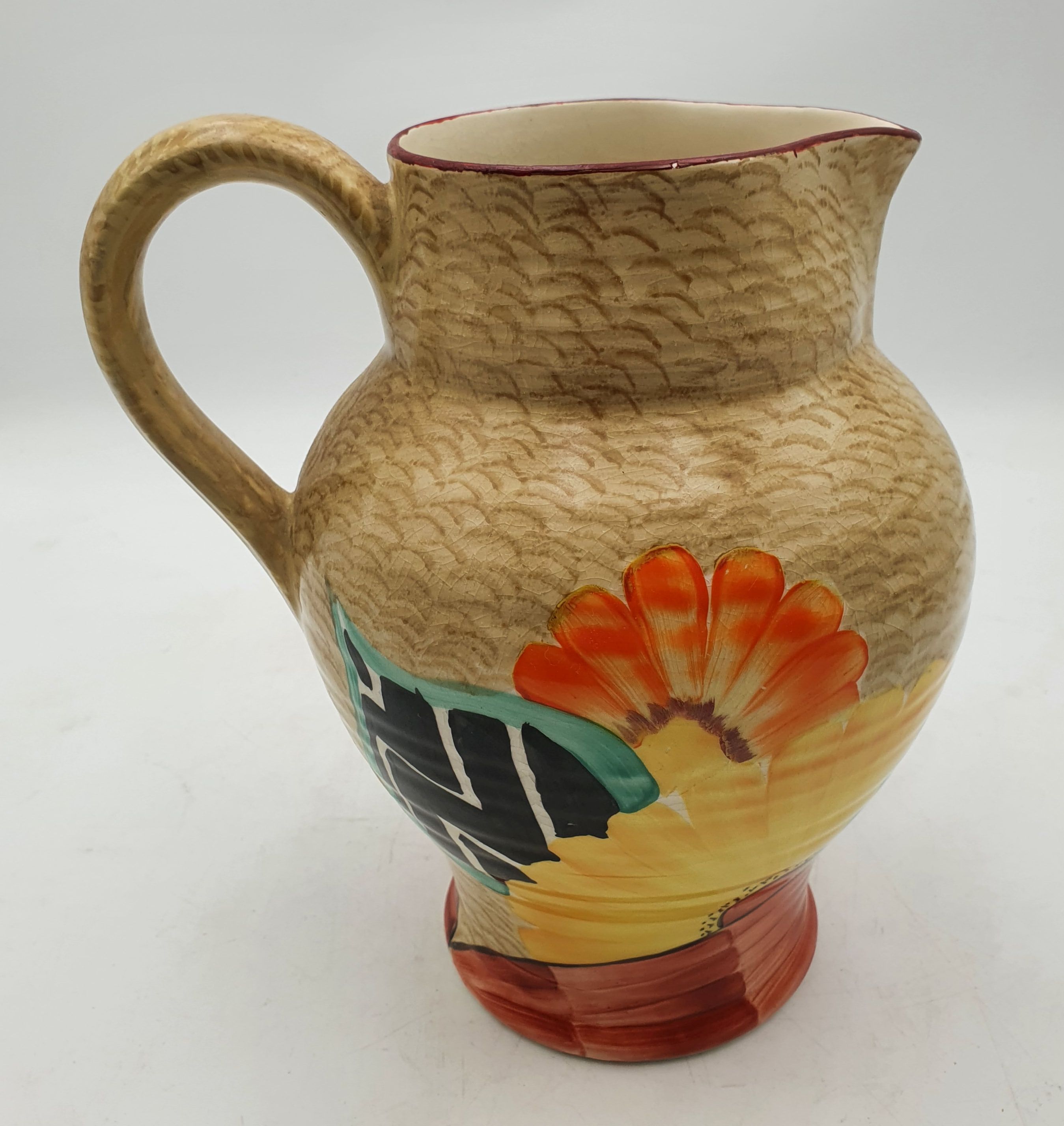 543 · A CROWN DEVON ART DECO JUG