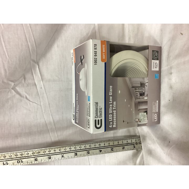 Commercial Electric Soft White 4'' LED Ultra Low Glare Recessed Trim- 625 Lumens