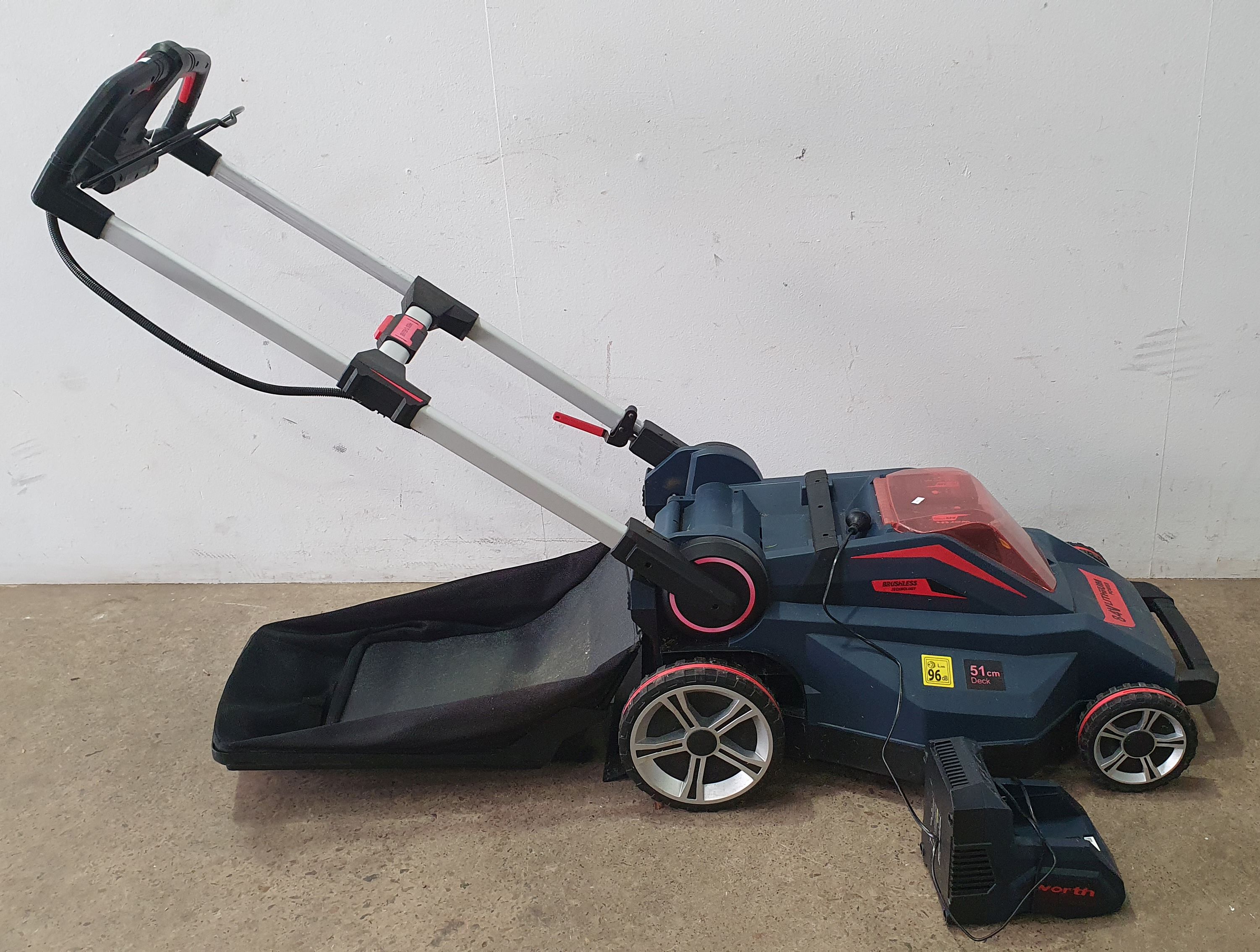 A Worth Battery Lawnmower
