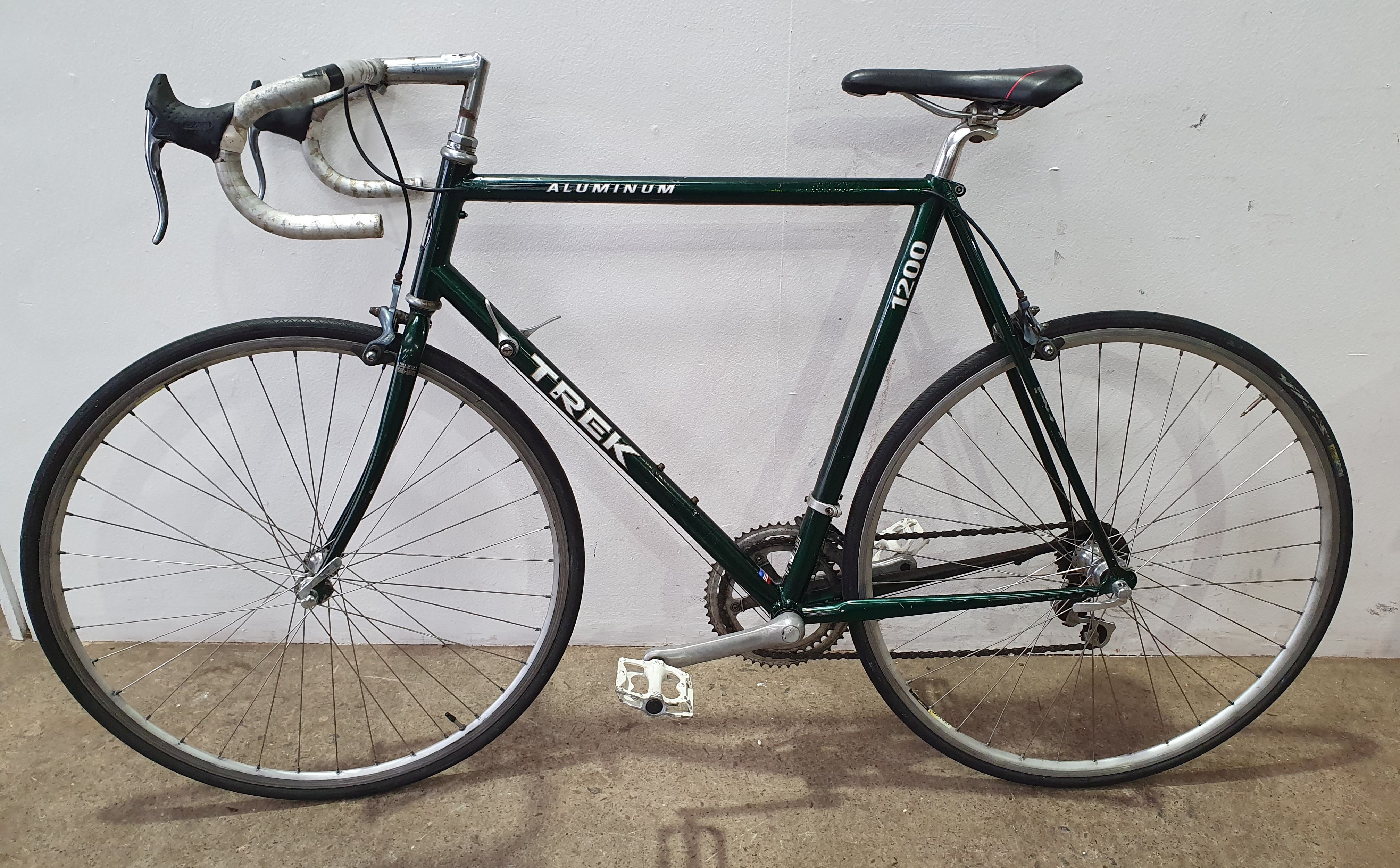 1001 · A TREK RACING BIKE