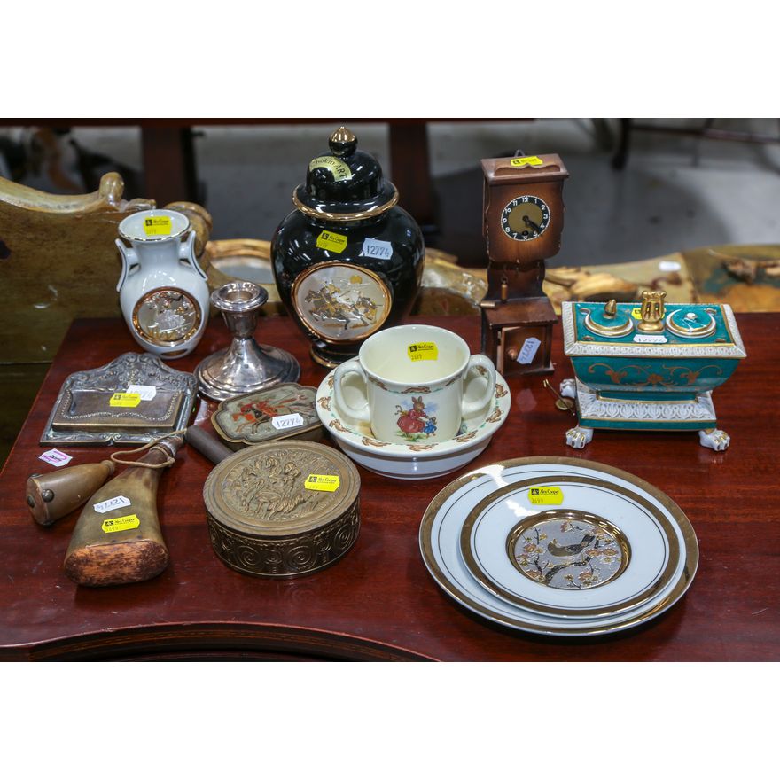 Assorted Decorative Items