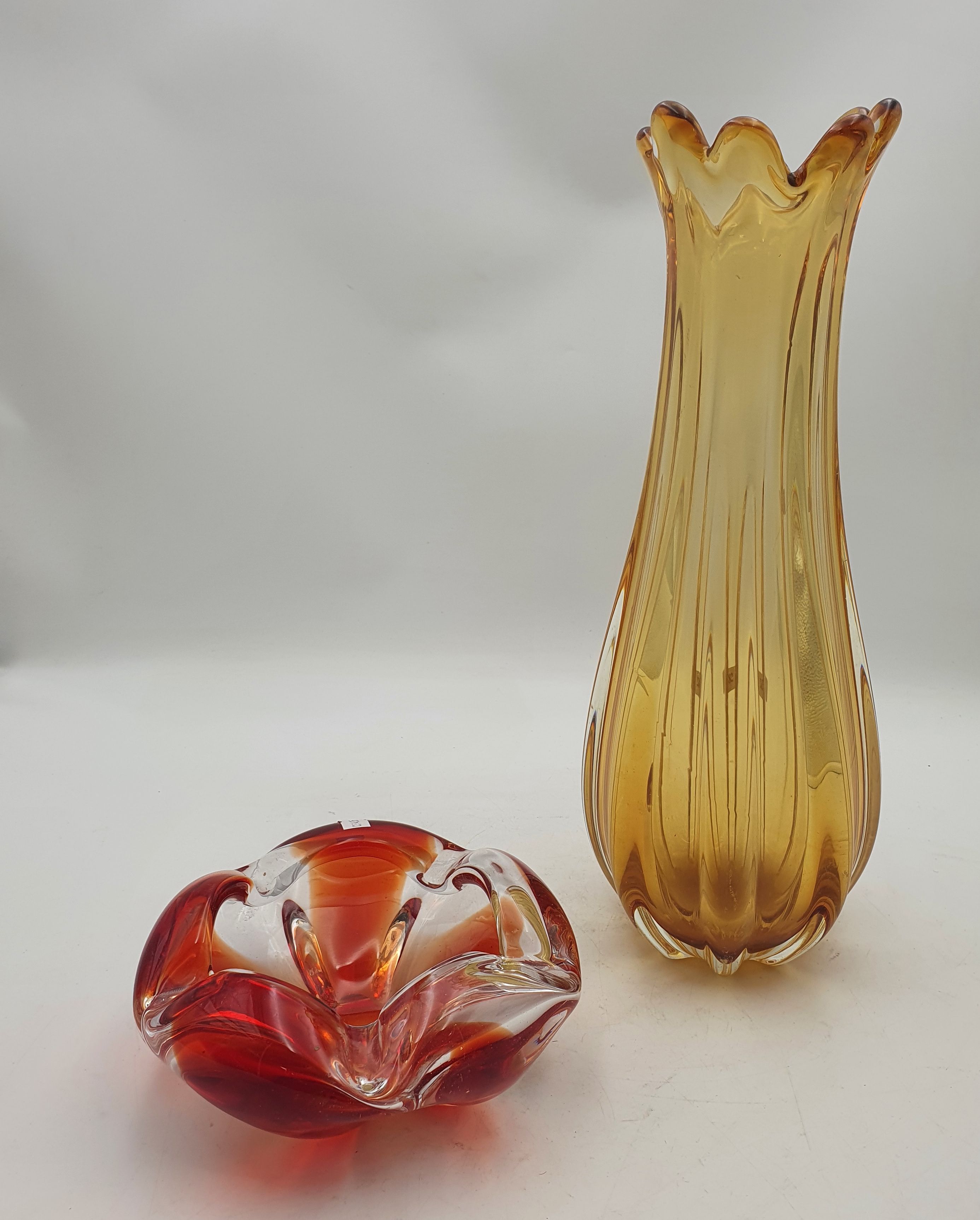 585 · TWO MID-CENTURY ART GLASS ITEMS