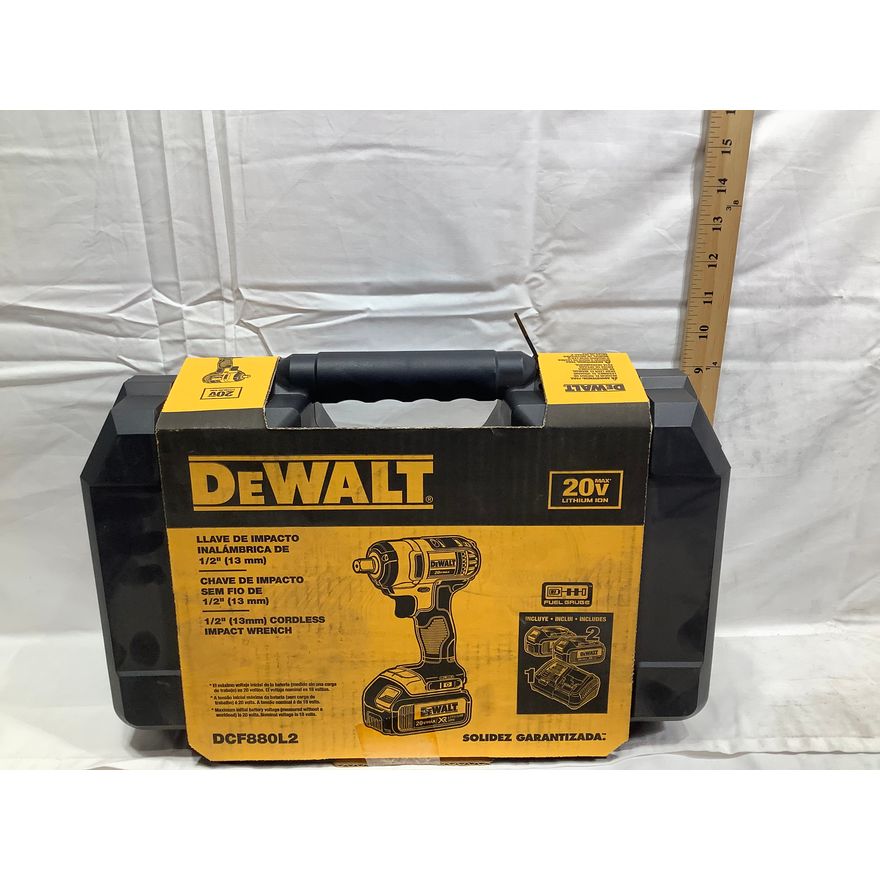 DeWalt 20V 1/2" Impact Wrench w/2 - Batteries & 1 - Charger