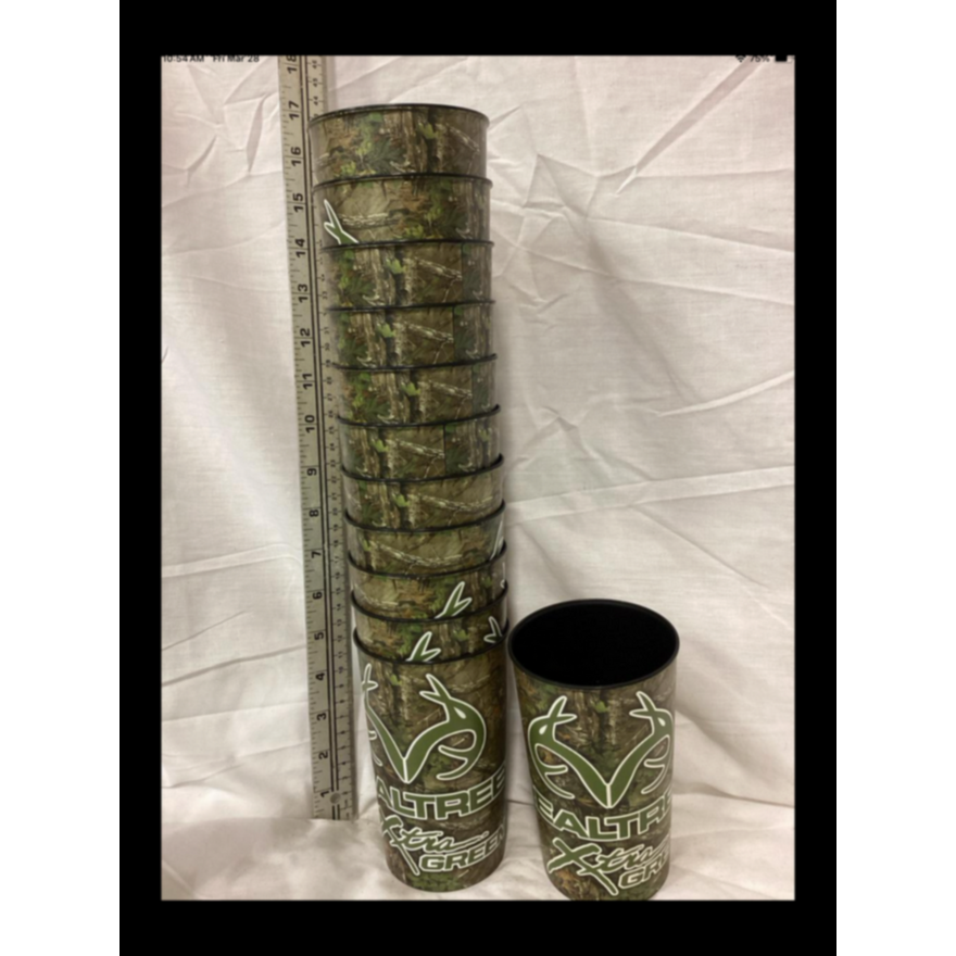 BUYING (12) Real Tree Extra Green 22oz Drinking Cups