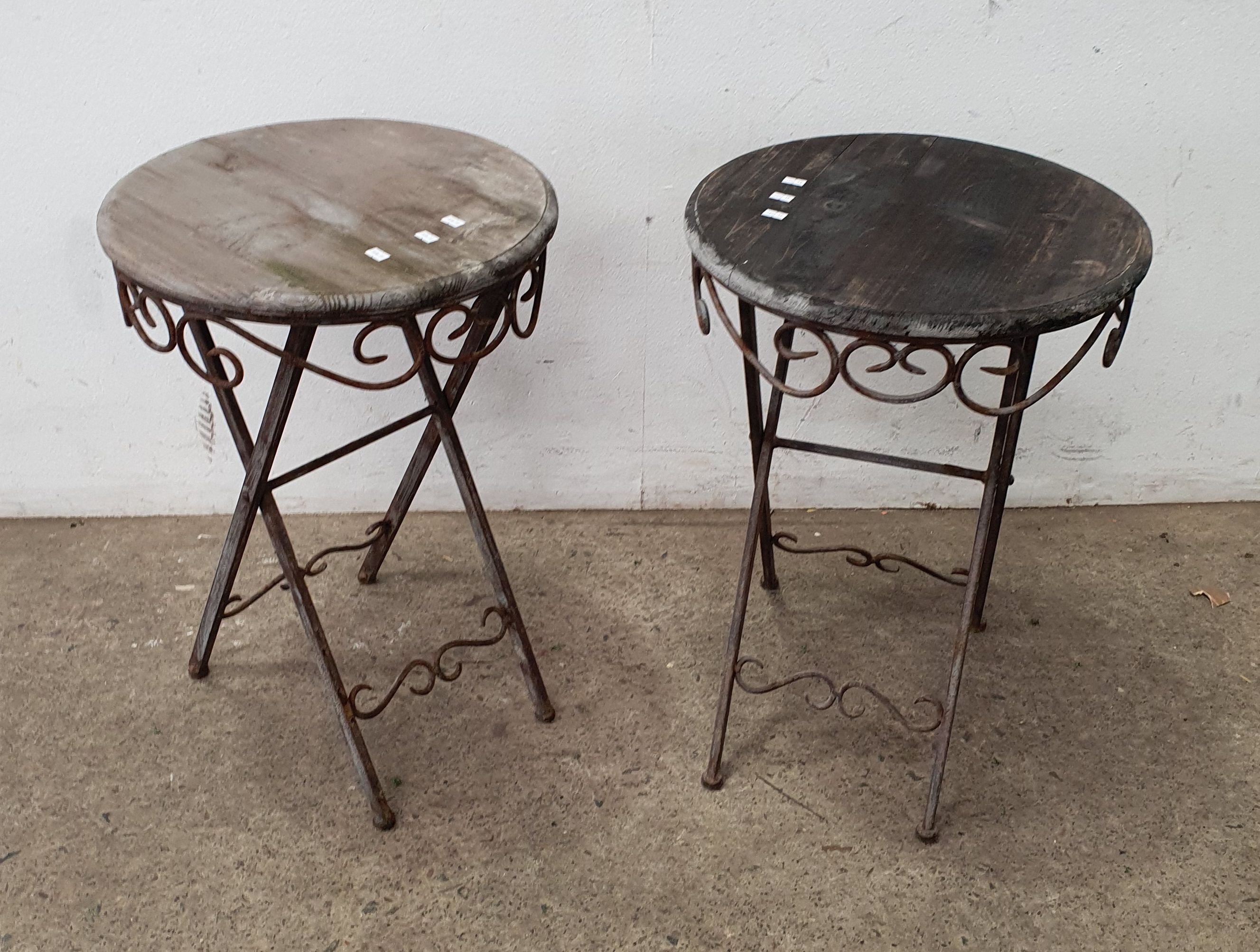 1052 · A PAIR OF METAL BASED SIDE TABLES