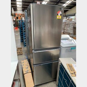 MITSUBISHI ELECTRIC INVERTER FRIDGE/FREEZER *DAMAGED*