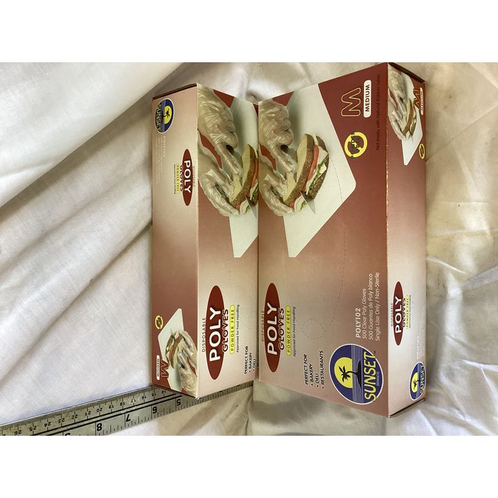 Buying (2) Poly Disposable Powder Free Gloves (Medium) 500 Clear Poly Gloves