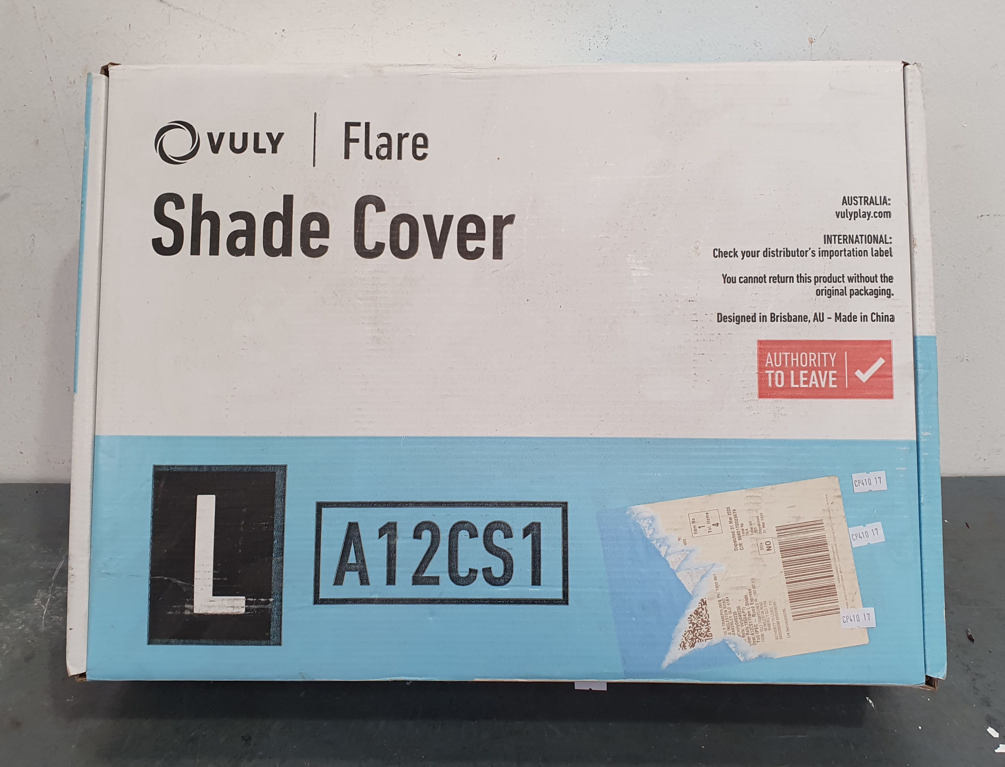 A VULY SHADE COVER