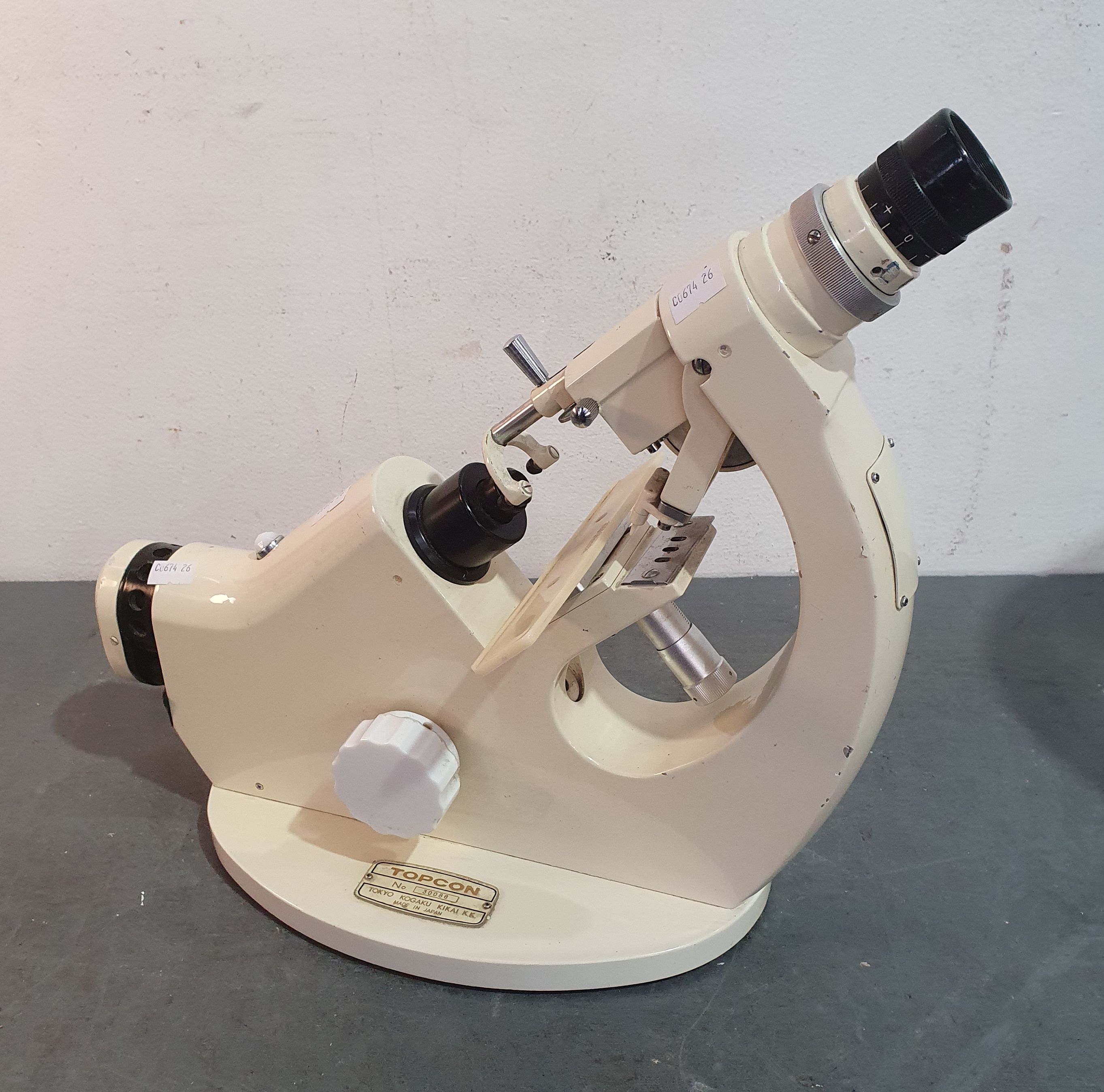 A TOPCON MICROSCOPE
