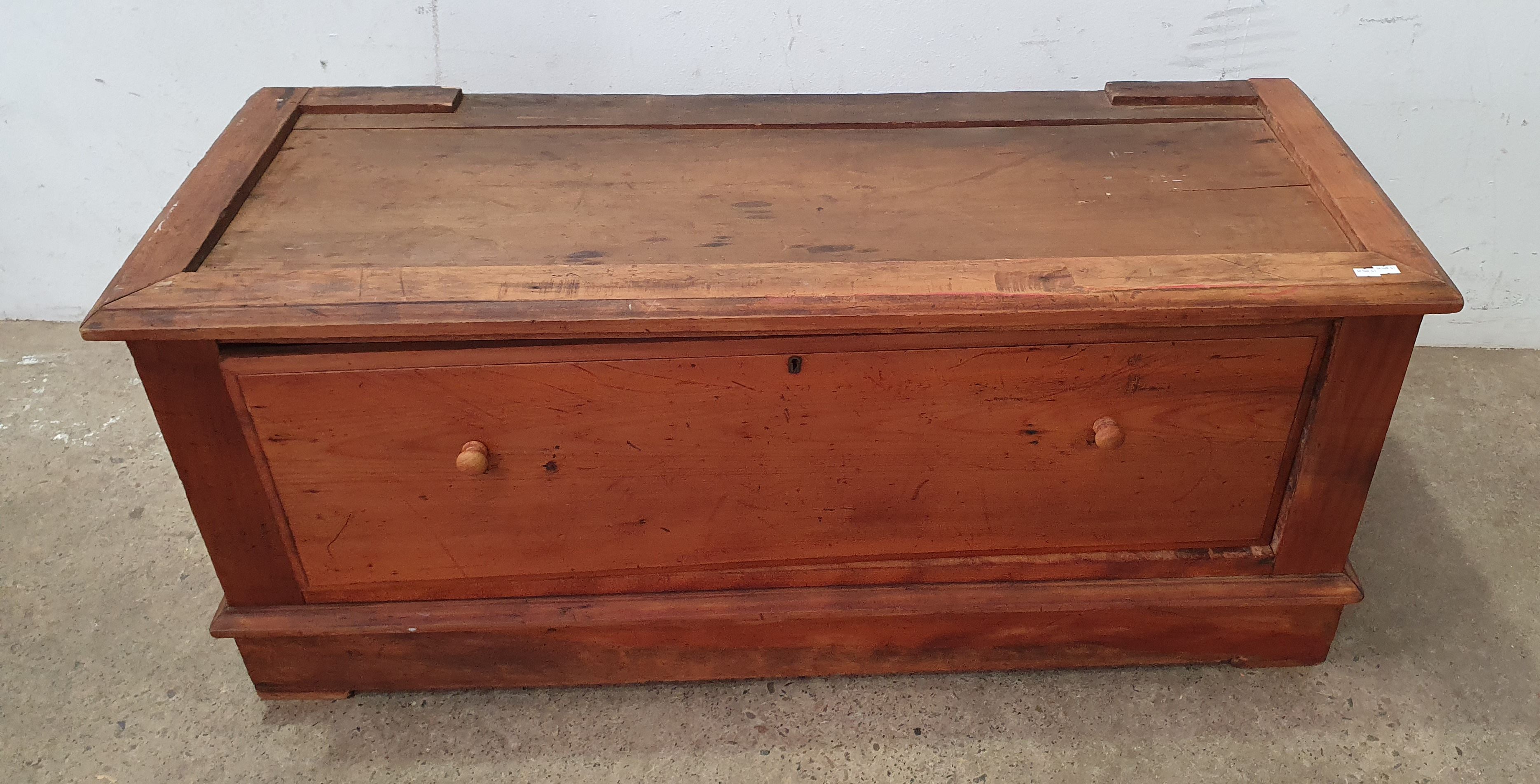 A Wardrobe Base