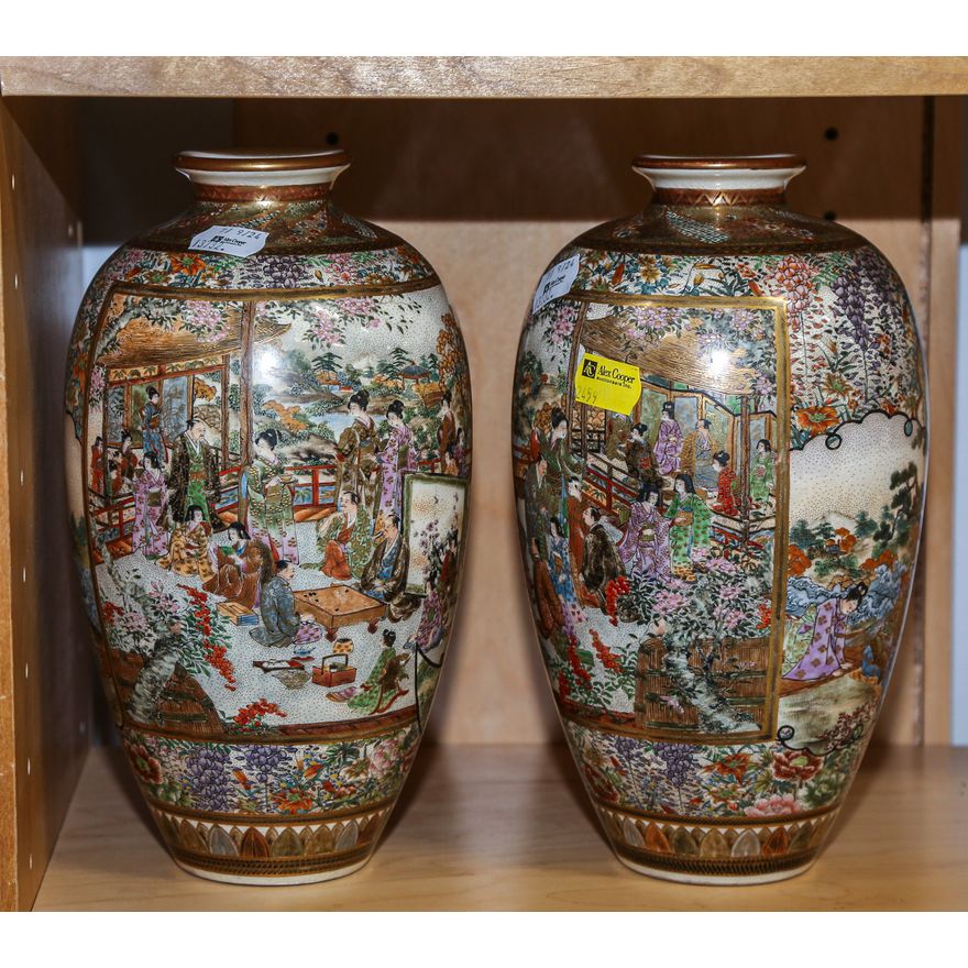 A Pair of Exquisite Satsuma Vases
