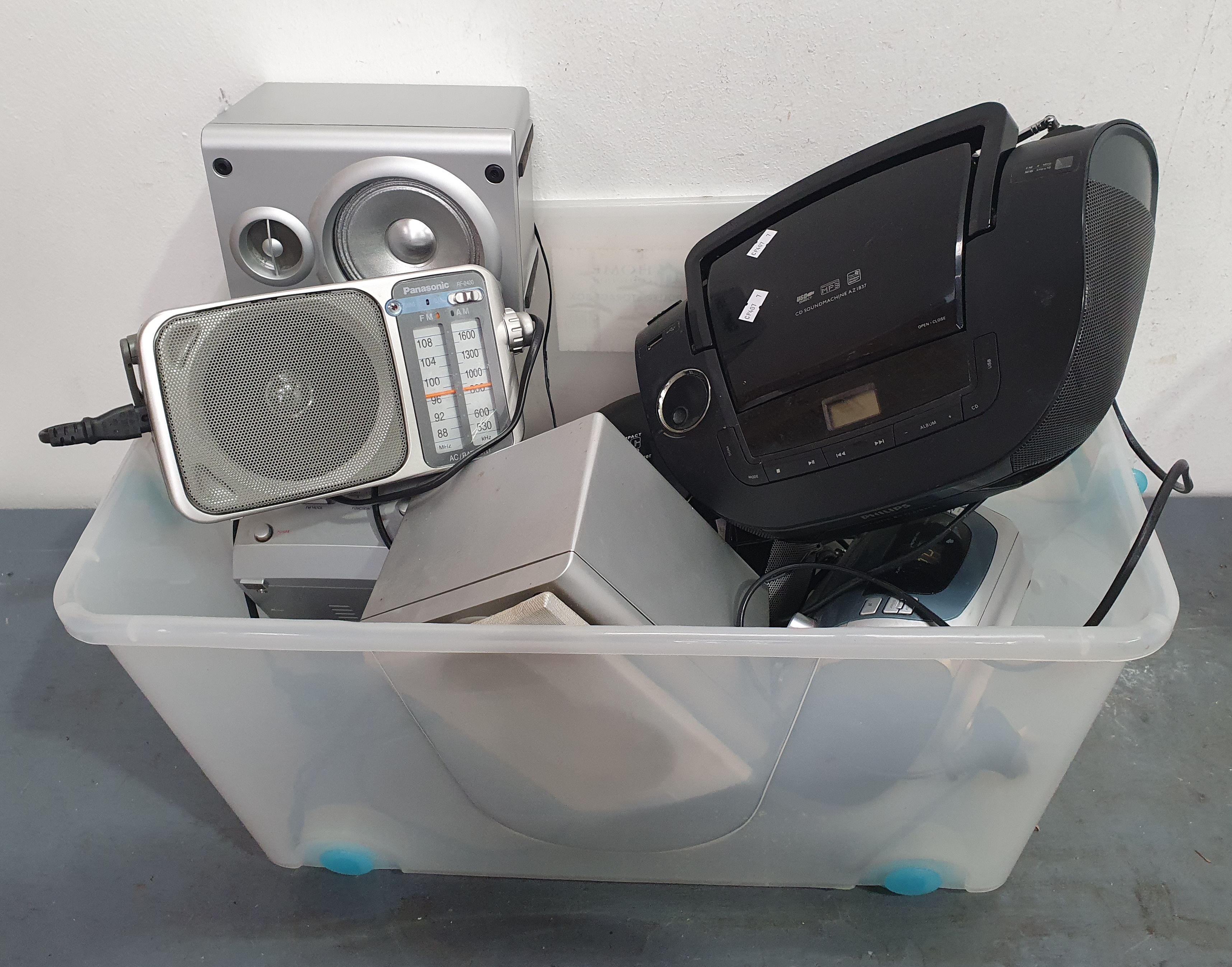 1164 · A GROUP OF ELECTRICAL ITEMS