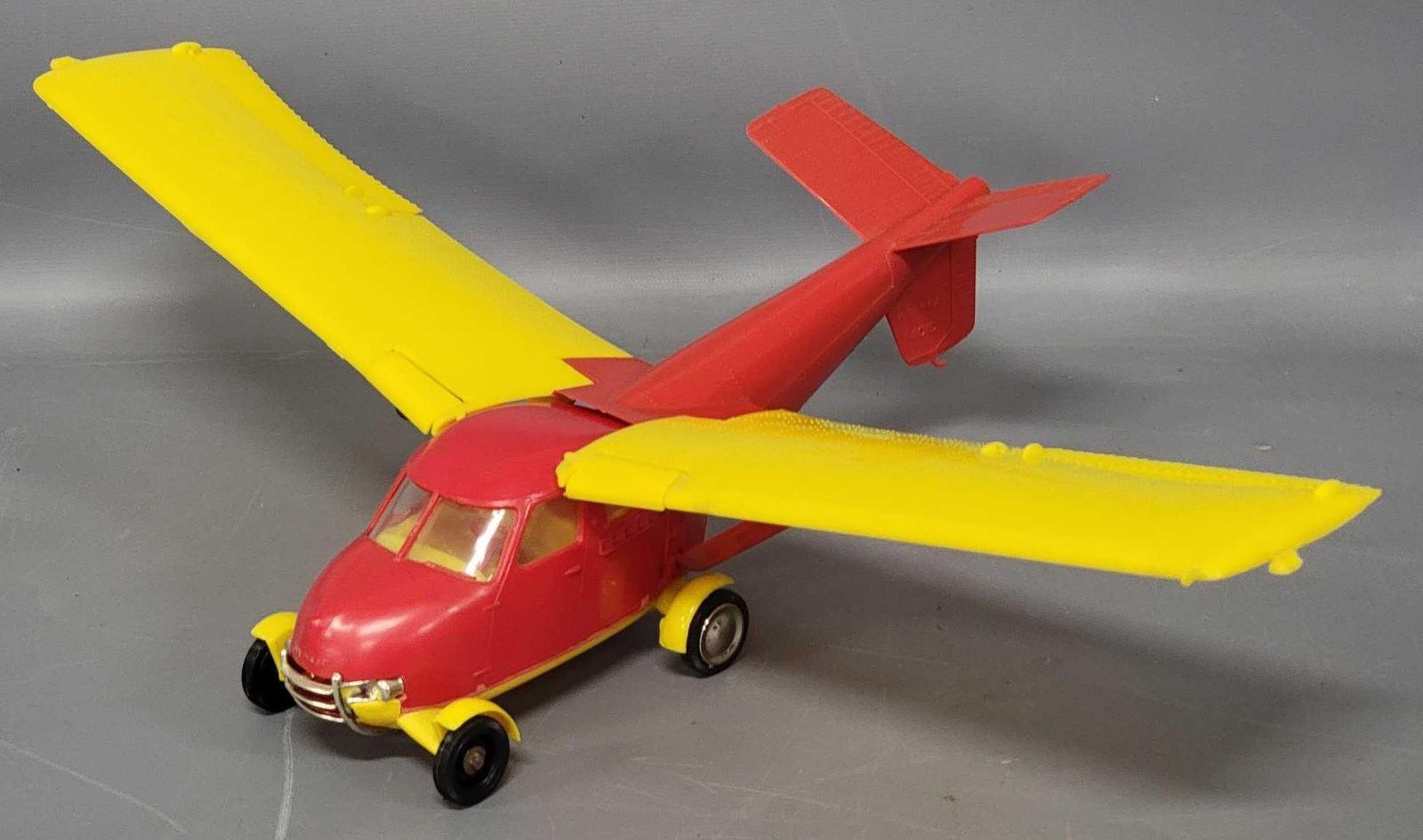 Rare Gladen Moulton Taylor Aero car model Toys Trains and Other Old