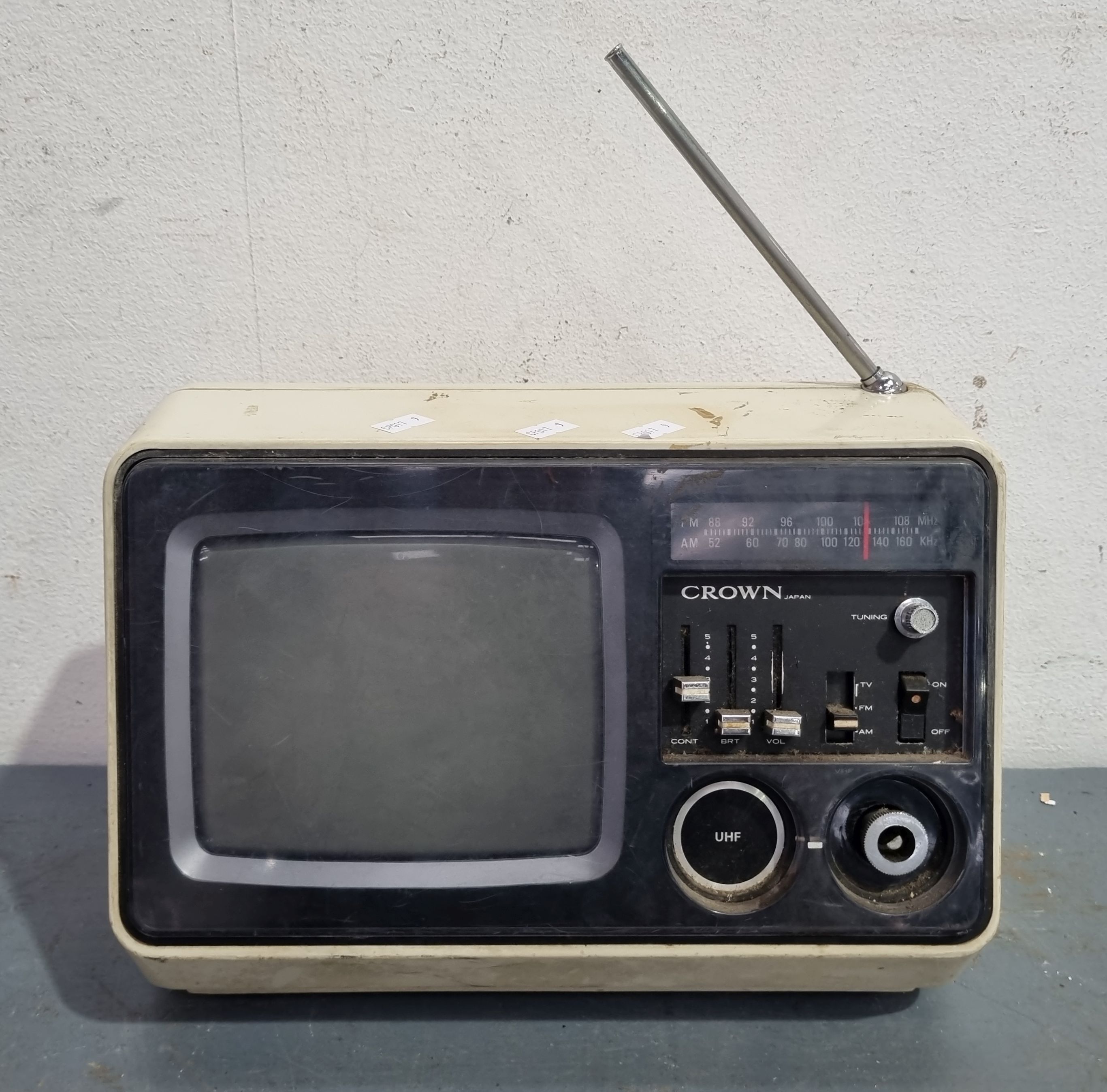 1255 · A CROWN TELEVSION/RADIO