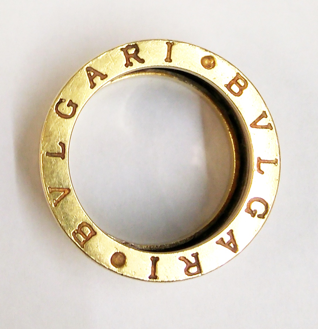white gold (worn stamp 585) ring (O 