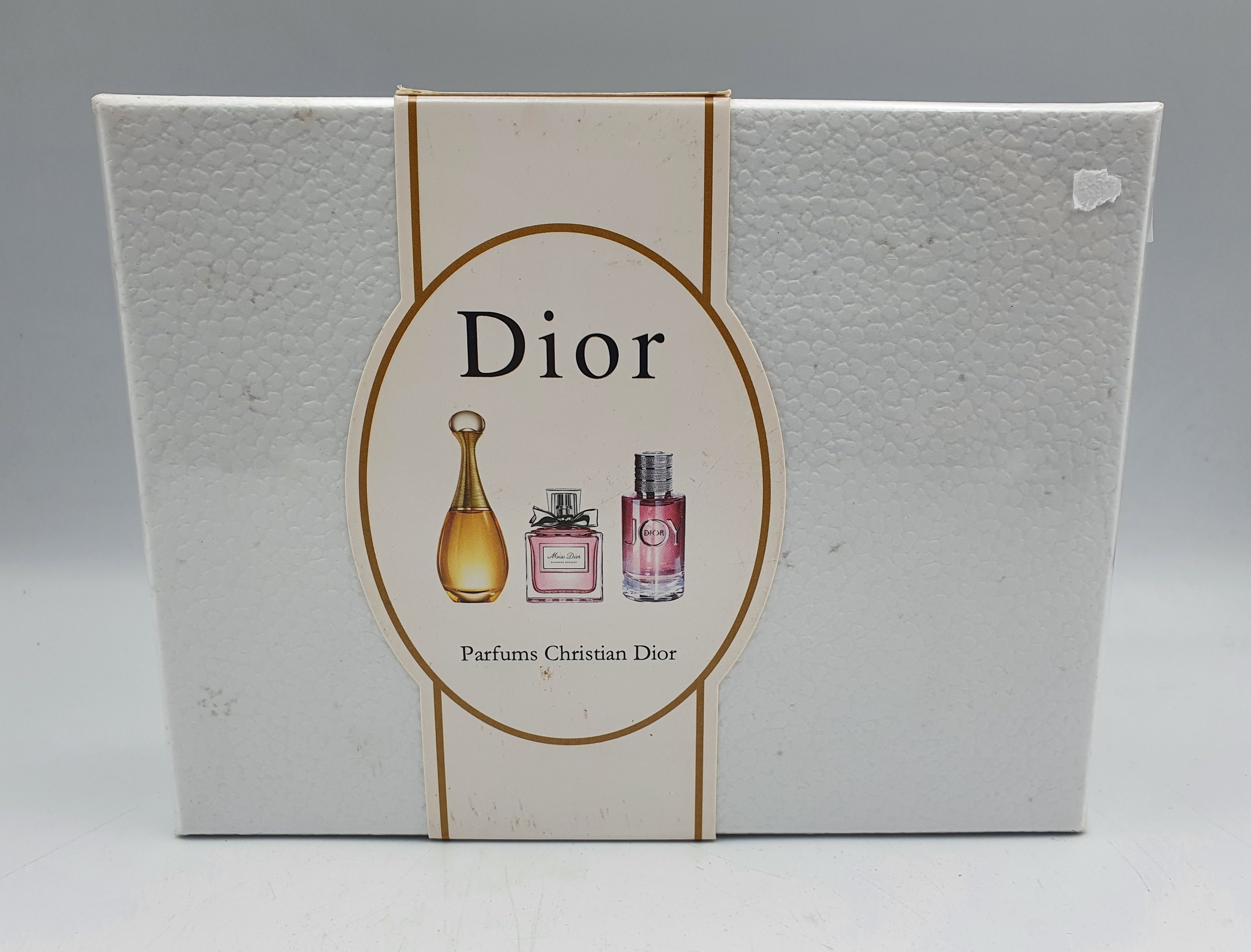 127 · CHRISTIAN DIOR PERFUME TRIO