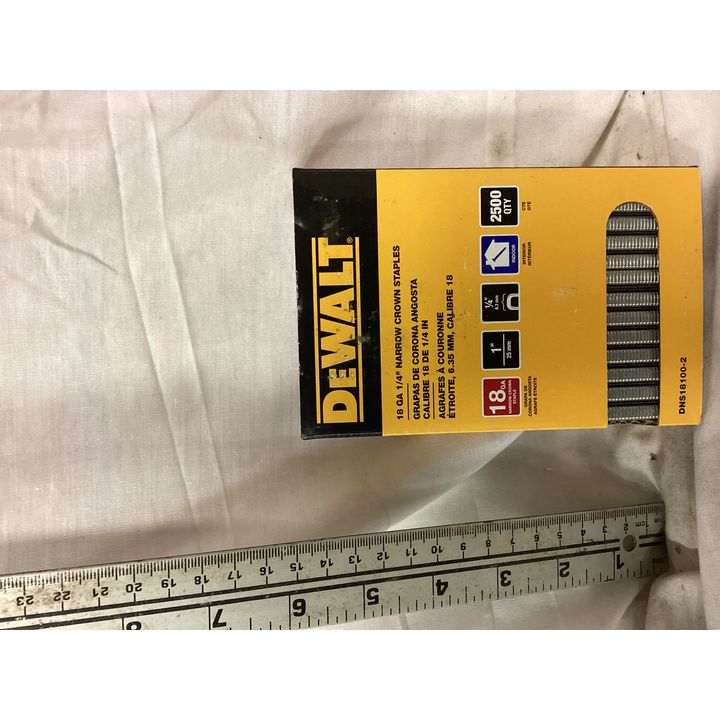 DeWalt 1/4'' 18 Gauge Narrow Crown Staples- QTY 2,500