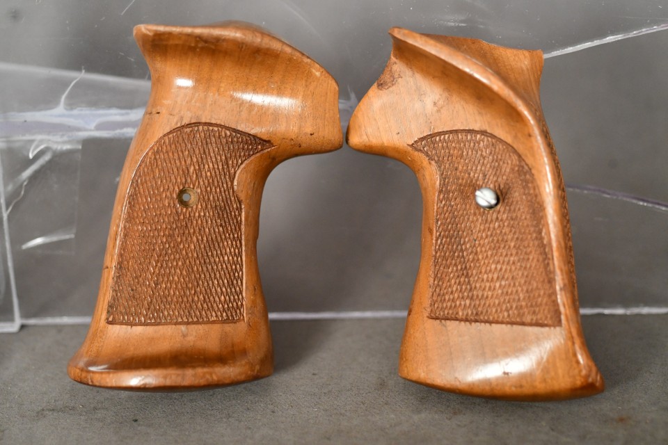 Colt Python revolver wood checkered custom target grips | Gunrunner ...