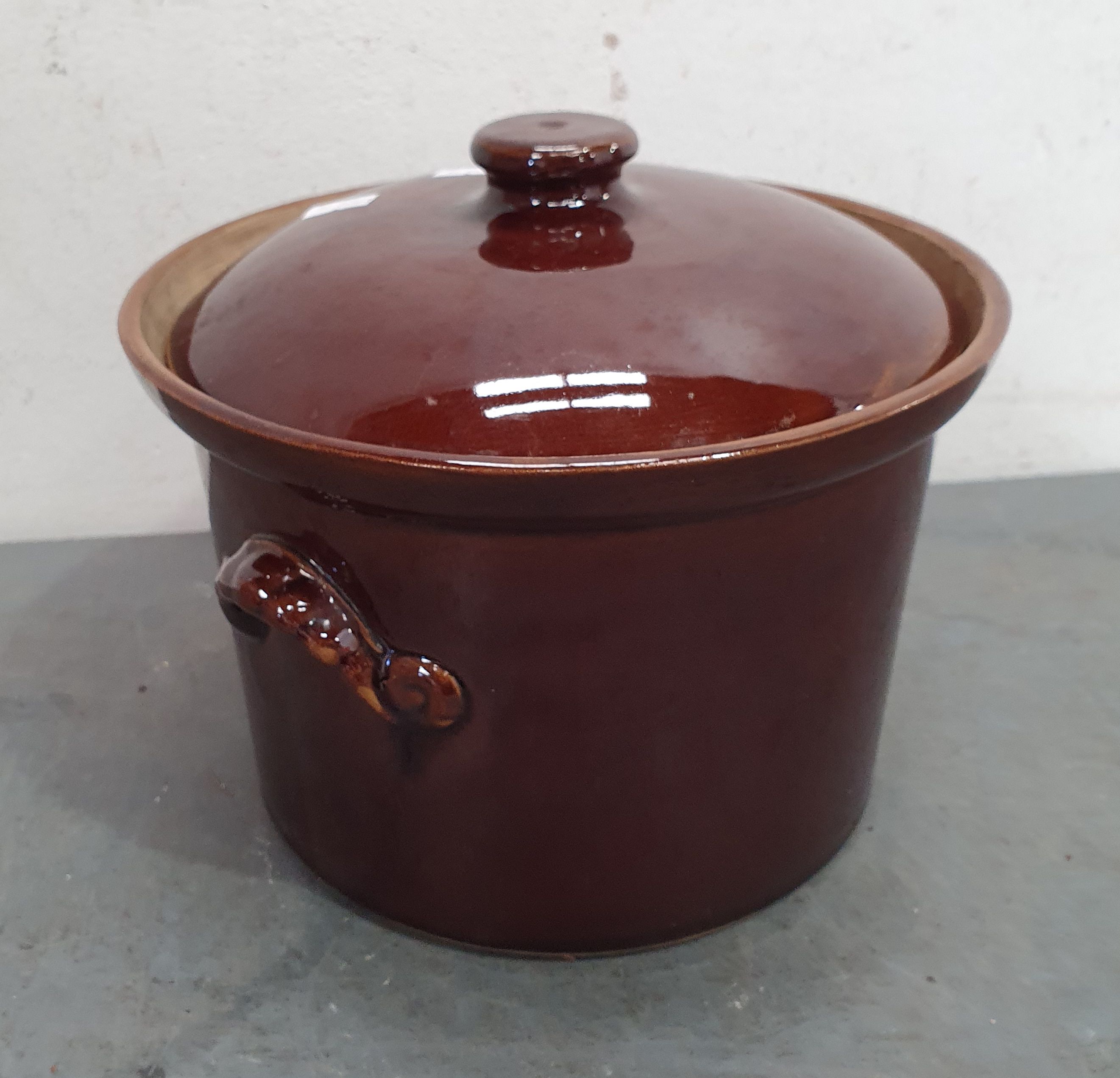 1198 · A DENBY 6PT CROCKPOT