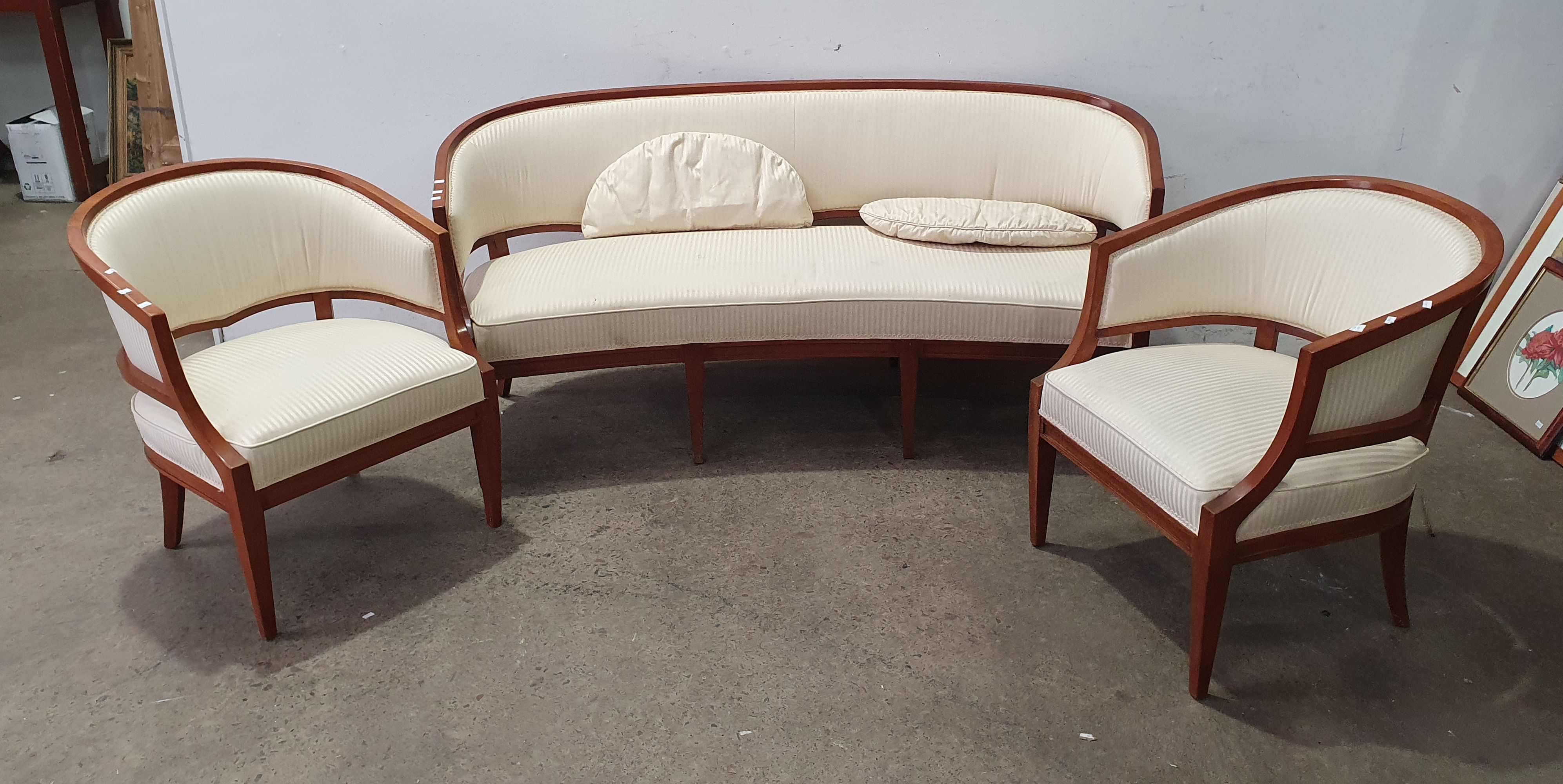 A Three Piece Salon Setting
