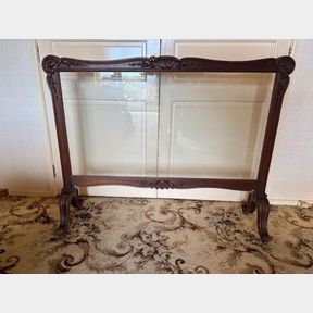DECORATIVE WOODEN & GLASS FIREPLACE SCREEN