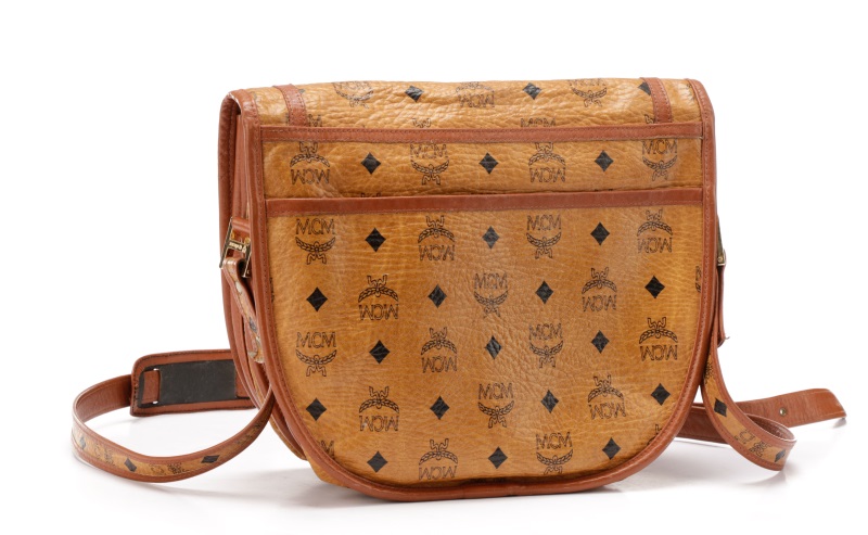 mcm saddle bag