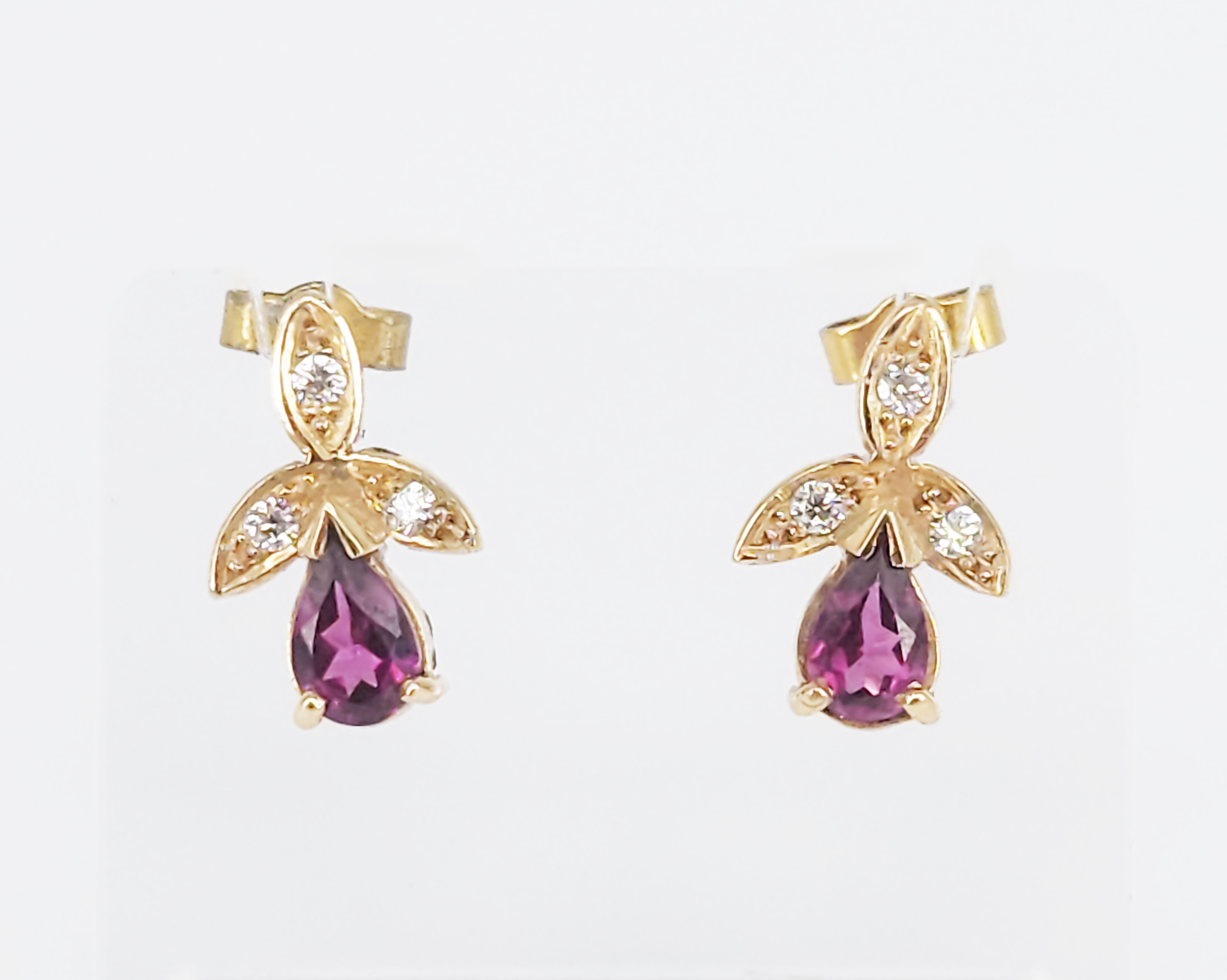 A Pair Of 9ct Yellow Gold Rhodolite Garnet And White Paste Floral Earrings