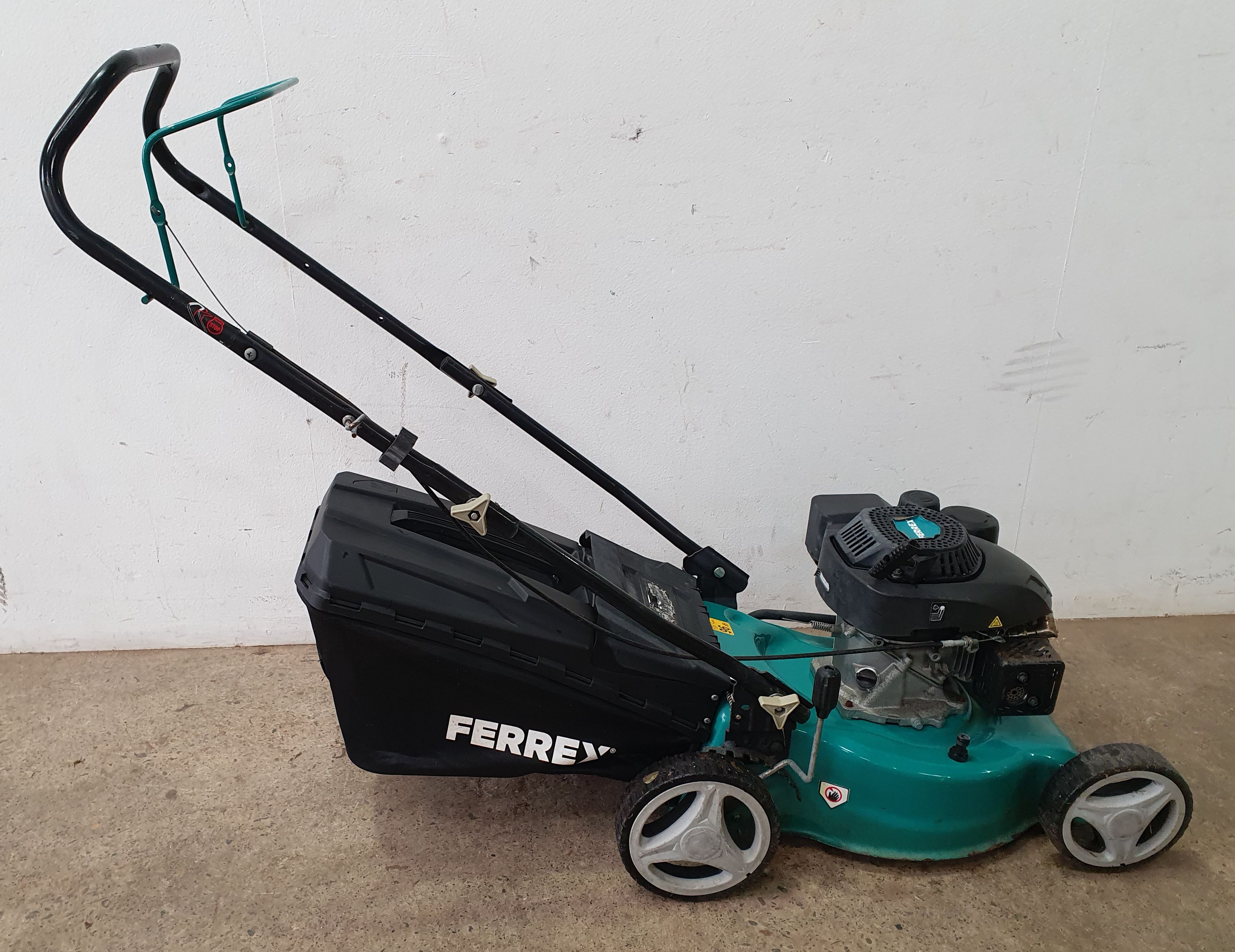 1097 · A FERREX LAWNMOWER