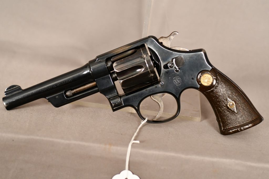 Smith & Wesson .38/44 Heavy Duty, .38 Spl. cal. revolver, 5 