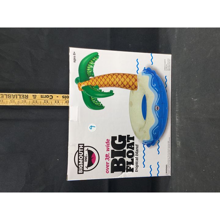 BigMouth Big Float (over 3ft tall) Tropical Island