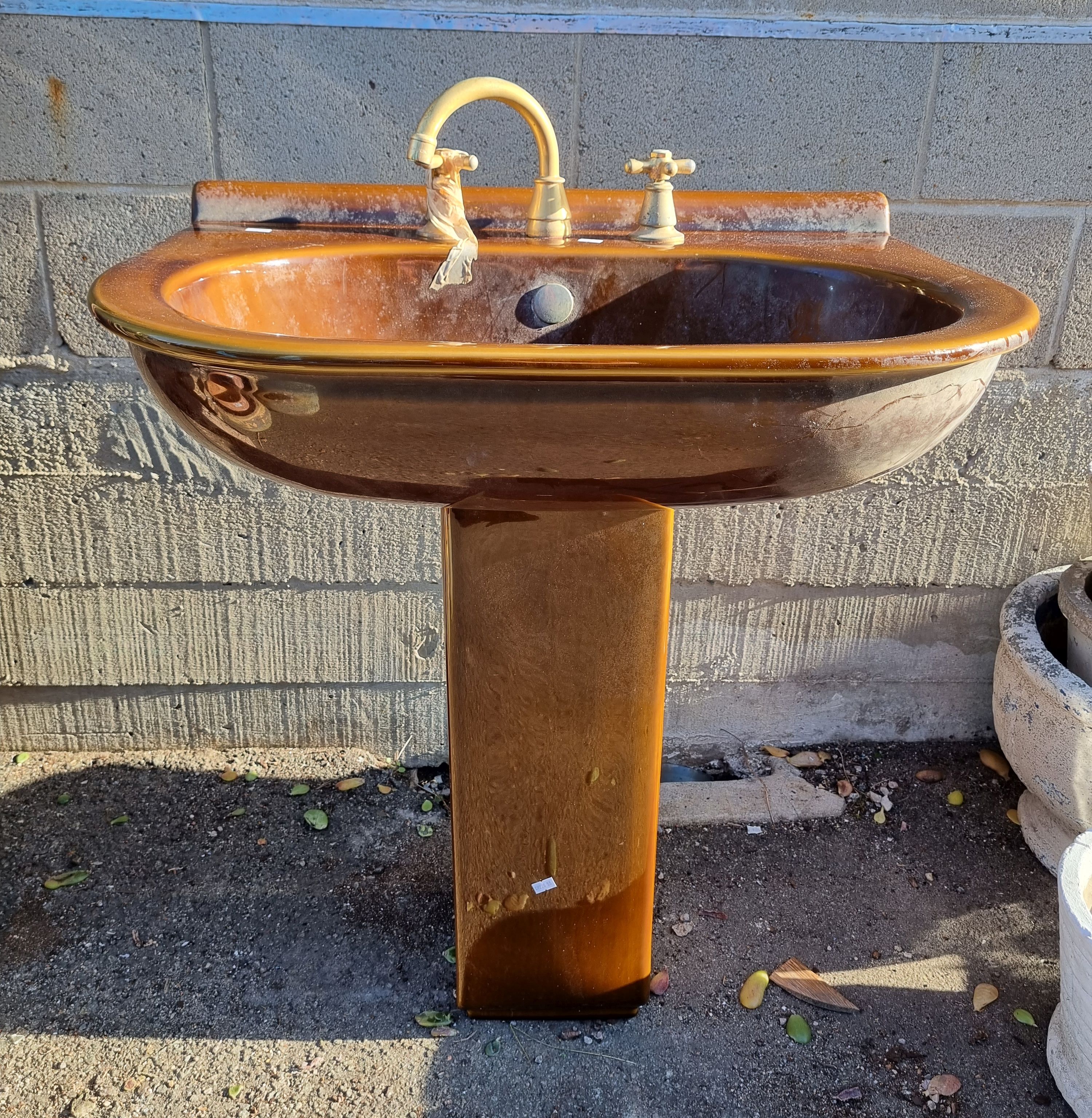 A Glazed Sink