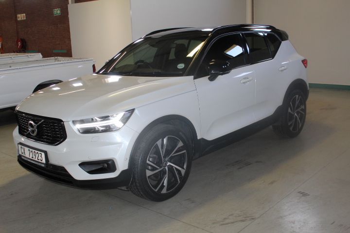 2020 VOLVO XC40 D4 R-DESIGN AWD GEARTRONIC | Wesbank