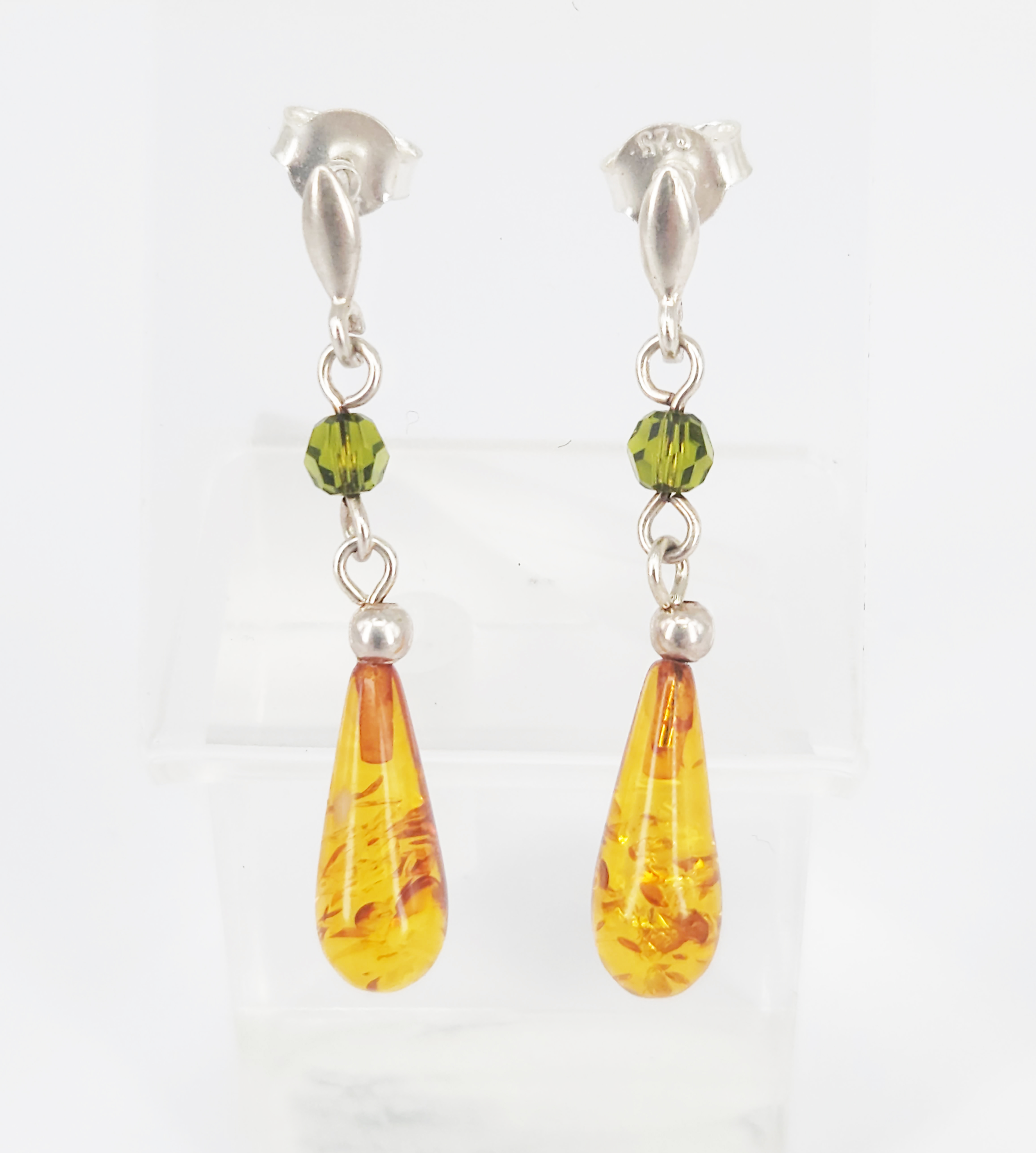 A Pair Of Silver And Amber Drop Earrings