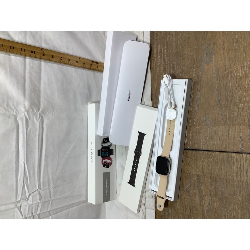 Bluetooth 45mm Smart Watch, Charger and Starlight Dust Band Included