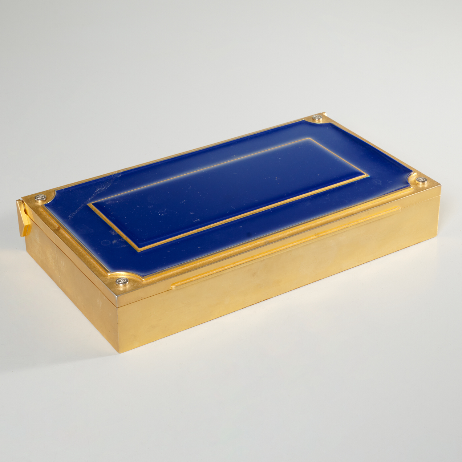 Sold at Auction: GUCCI Gold Tone Cigarette Box, Italy