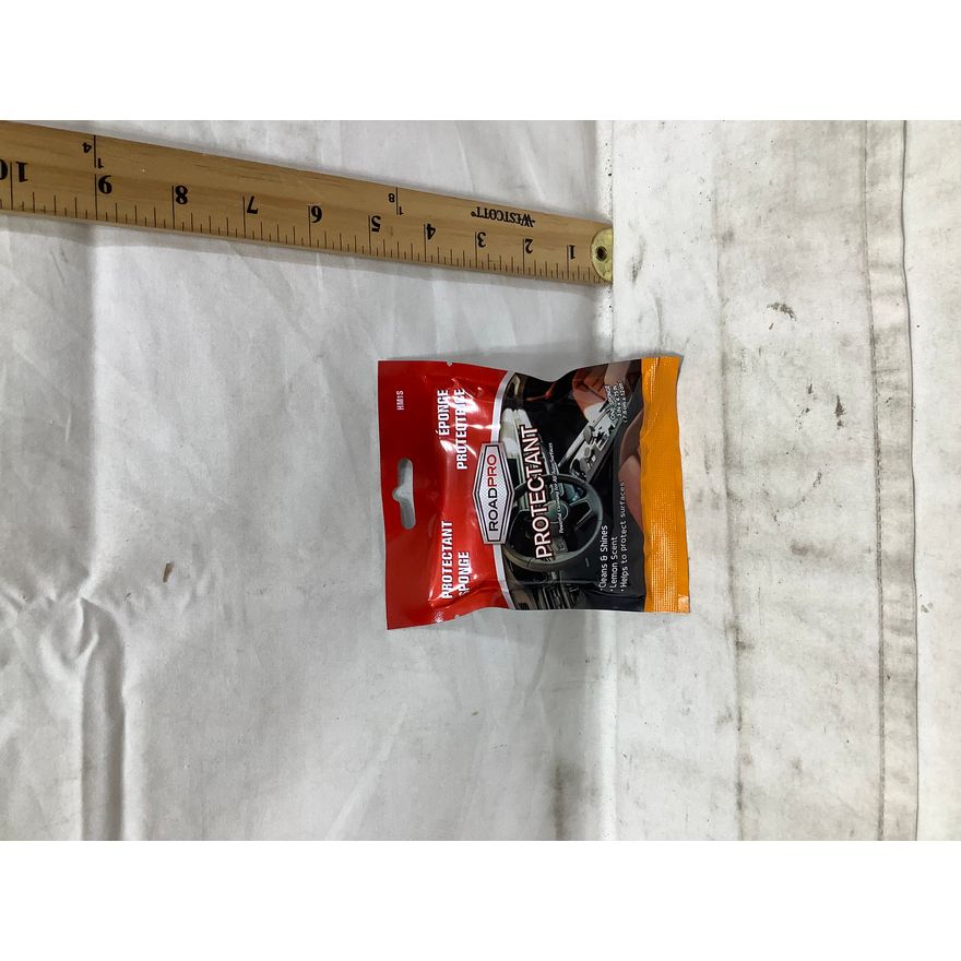 Road Pro Auto Protectant Sponge
